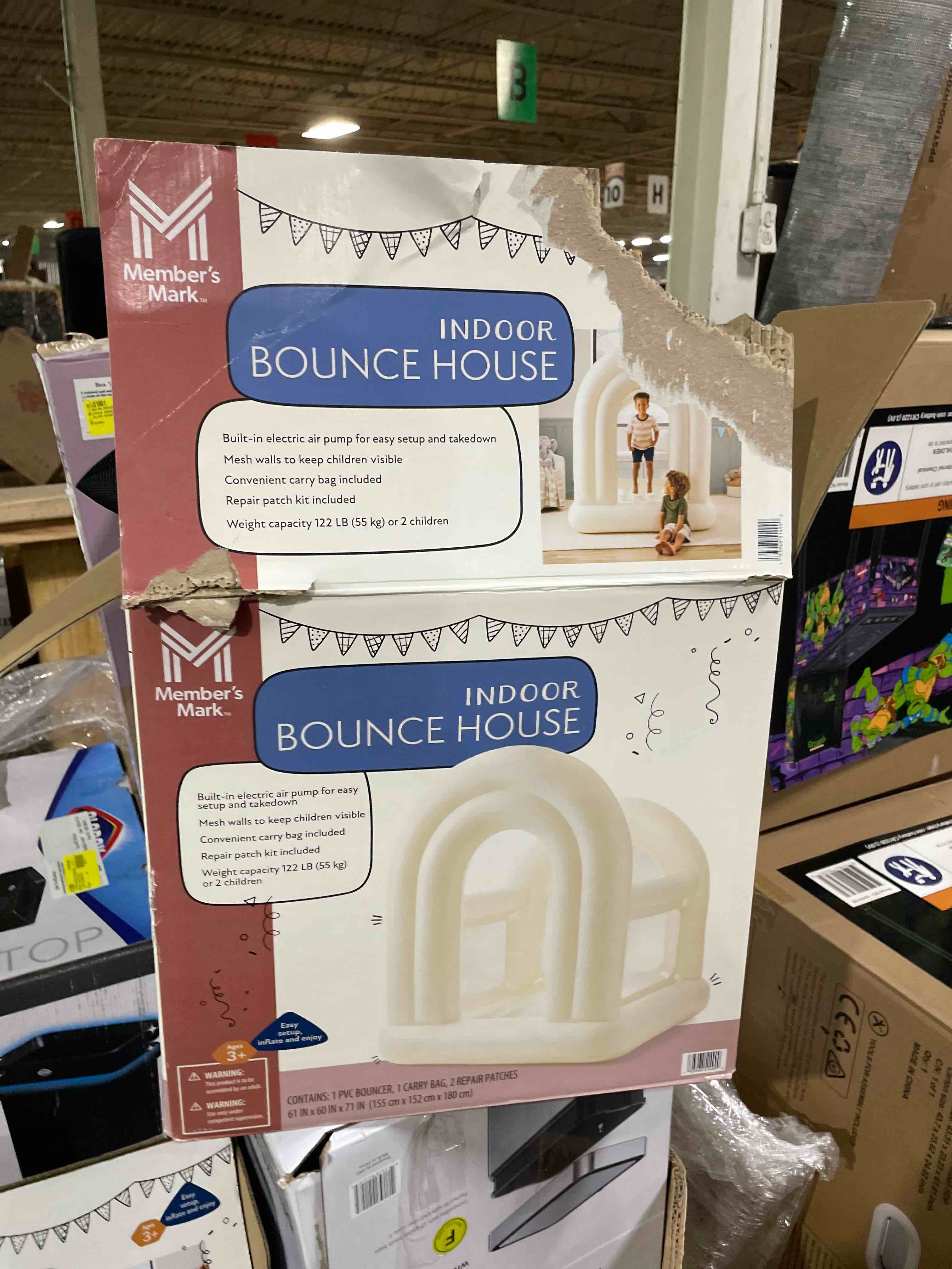 Condition photo showing Good Condition for Member's Mark Cream Indoor Double Arch Bounce House