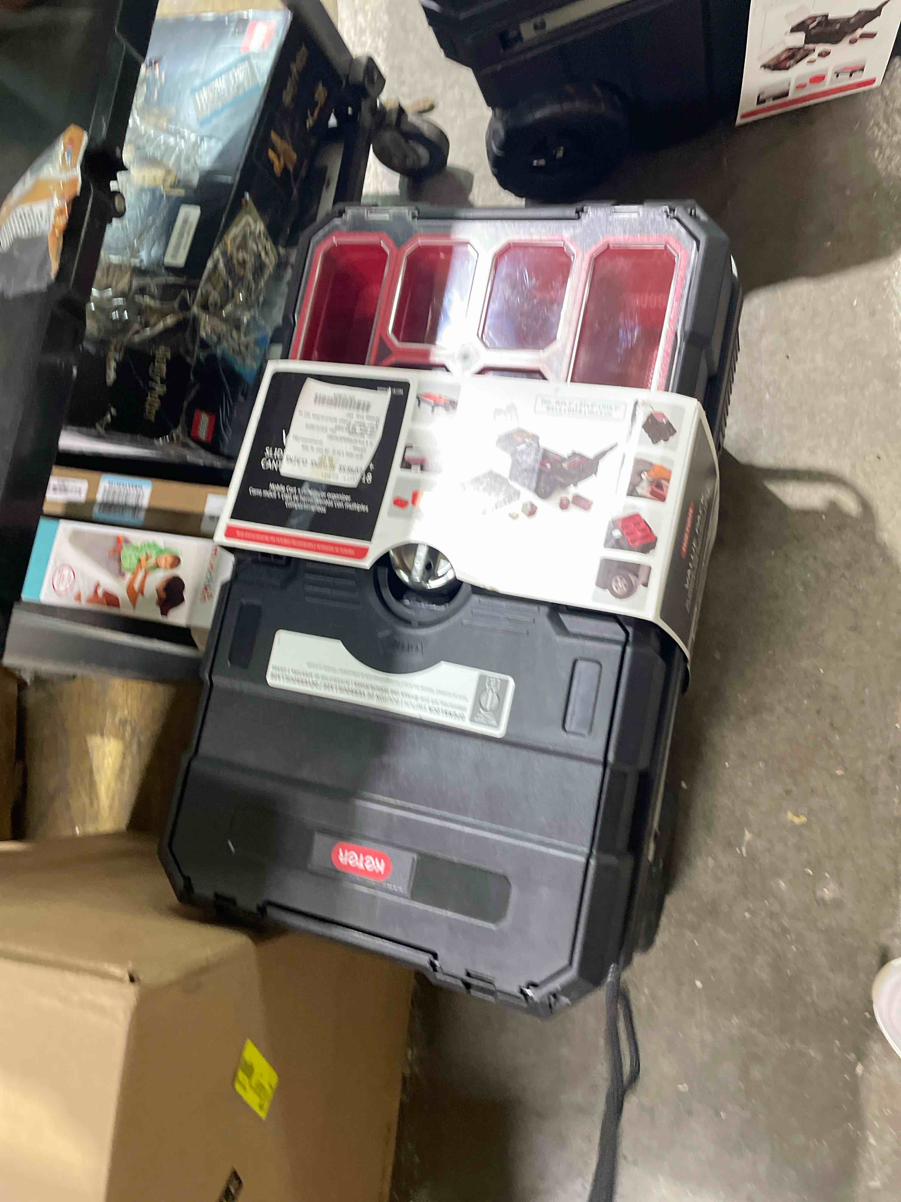 Condition photo showing Good Condition for  Keter Heavy-Duty Keter Masterloader Rolling ToolBox + 18in Cantilever Organizer / Telescoping Handle