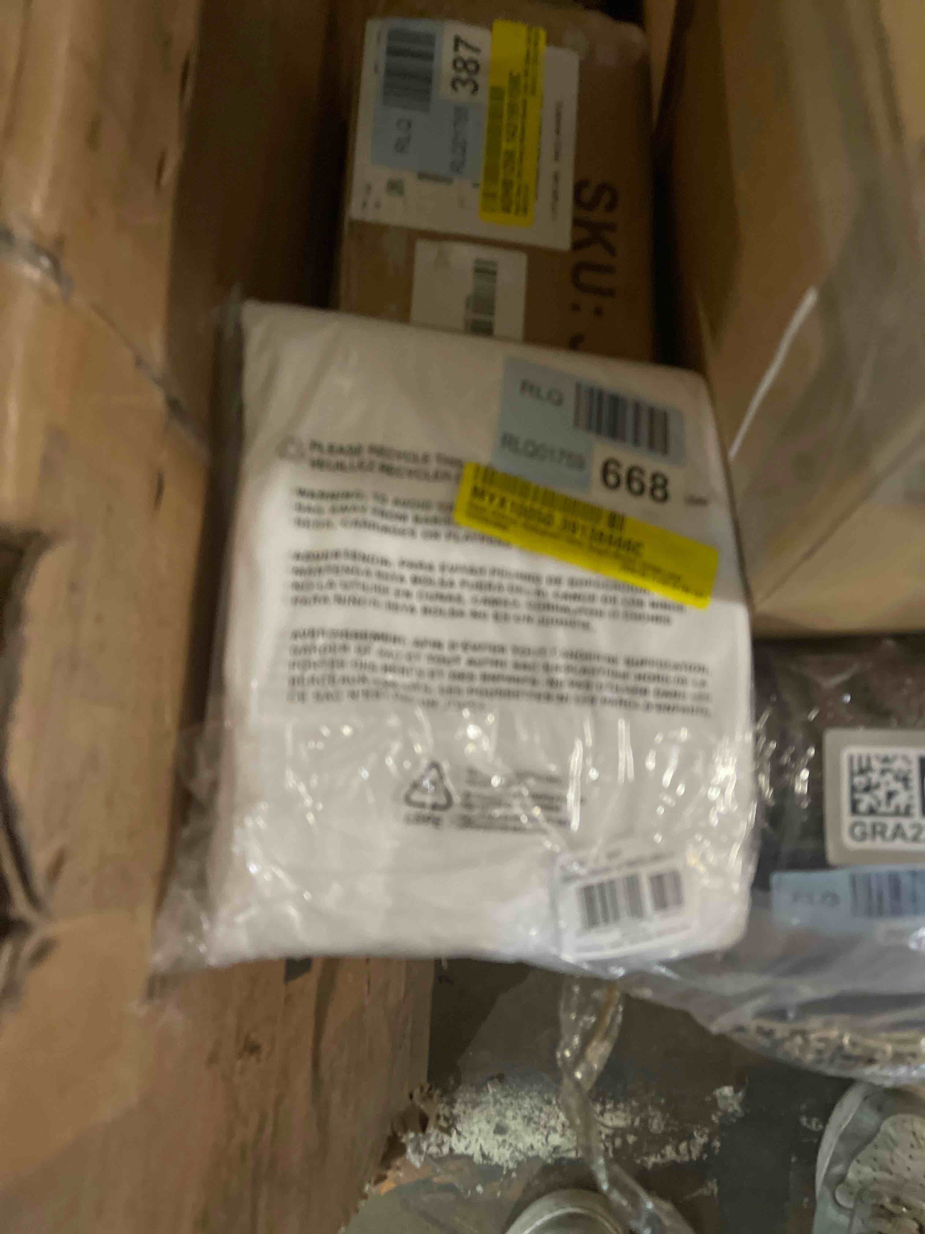 Condition photo showing New/Like New for Sayer Chevron Waterproof Fabric Single Shower Curtain Liner