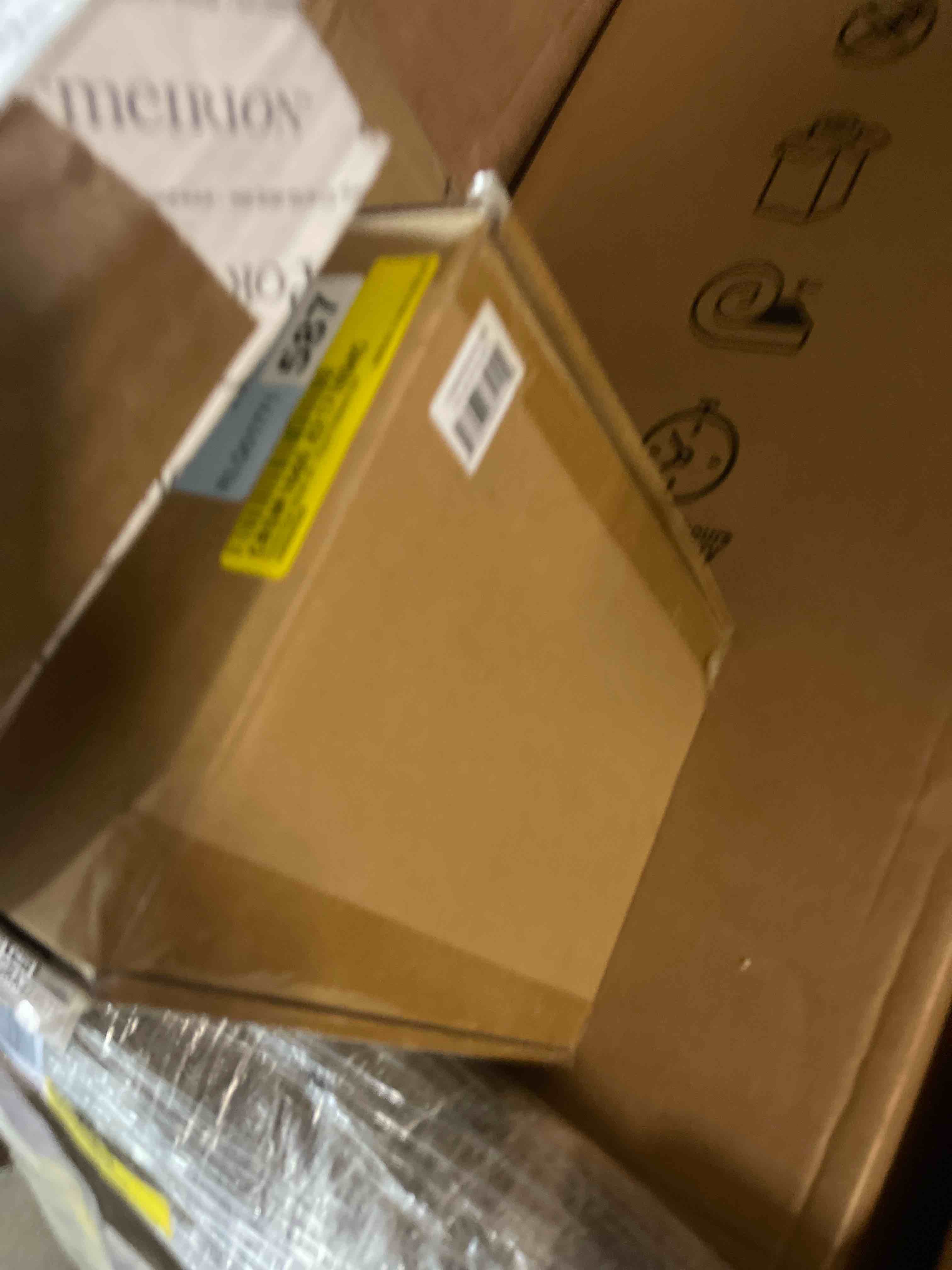 Condition photo showing New/Like New for Cambridge Nylah 20-Piece Flatware Set