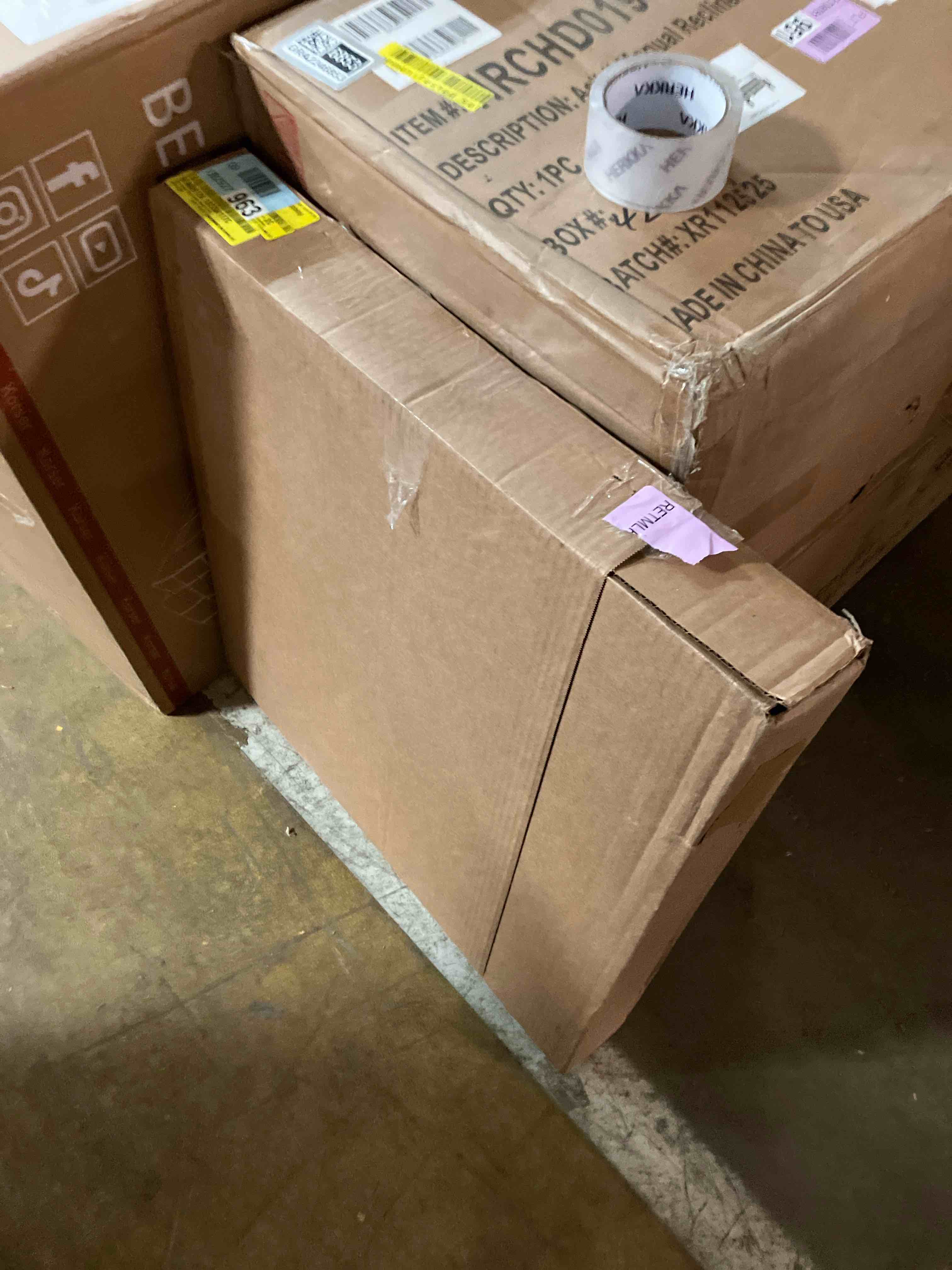 Condition photo showing New/Like New for Art Remedy Jade Sweep I Canvas Minimal Abstracts, Gold Frame, 20" x 20"