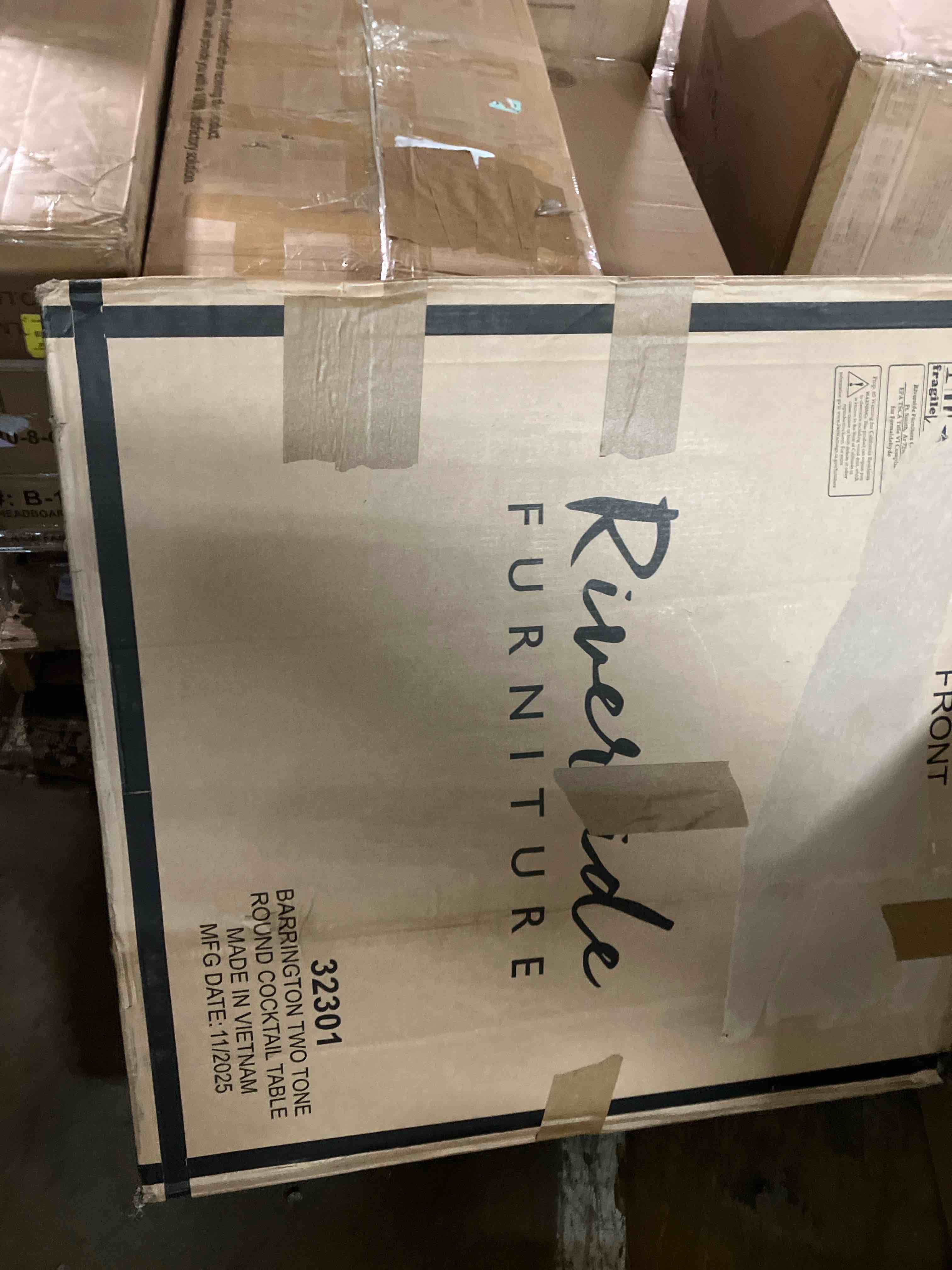 Condition photo showing New/Like New for Round Cocktail Table