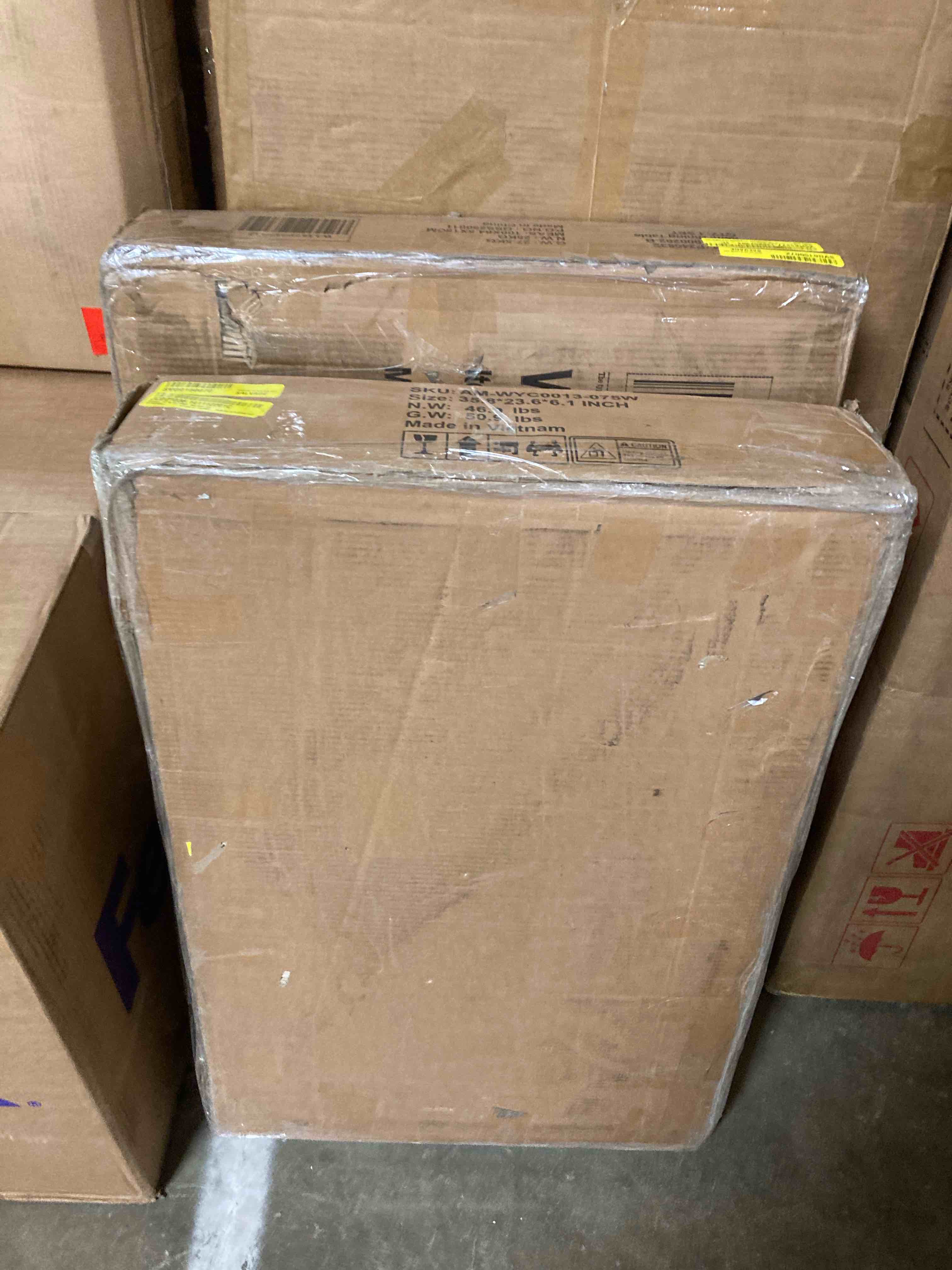 Condition photo showing New/Like New for Modern 24?& 30? Wall-Mounted Single sink mount 