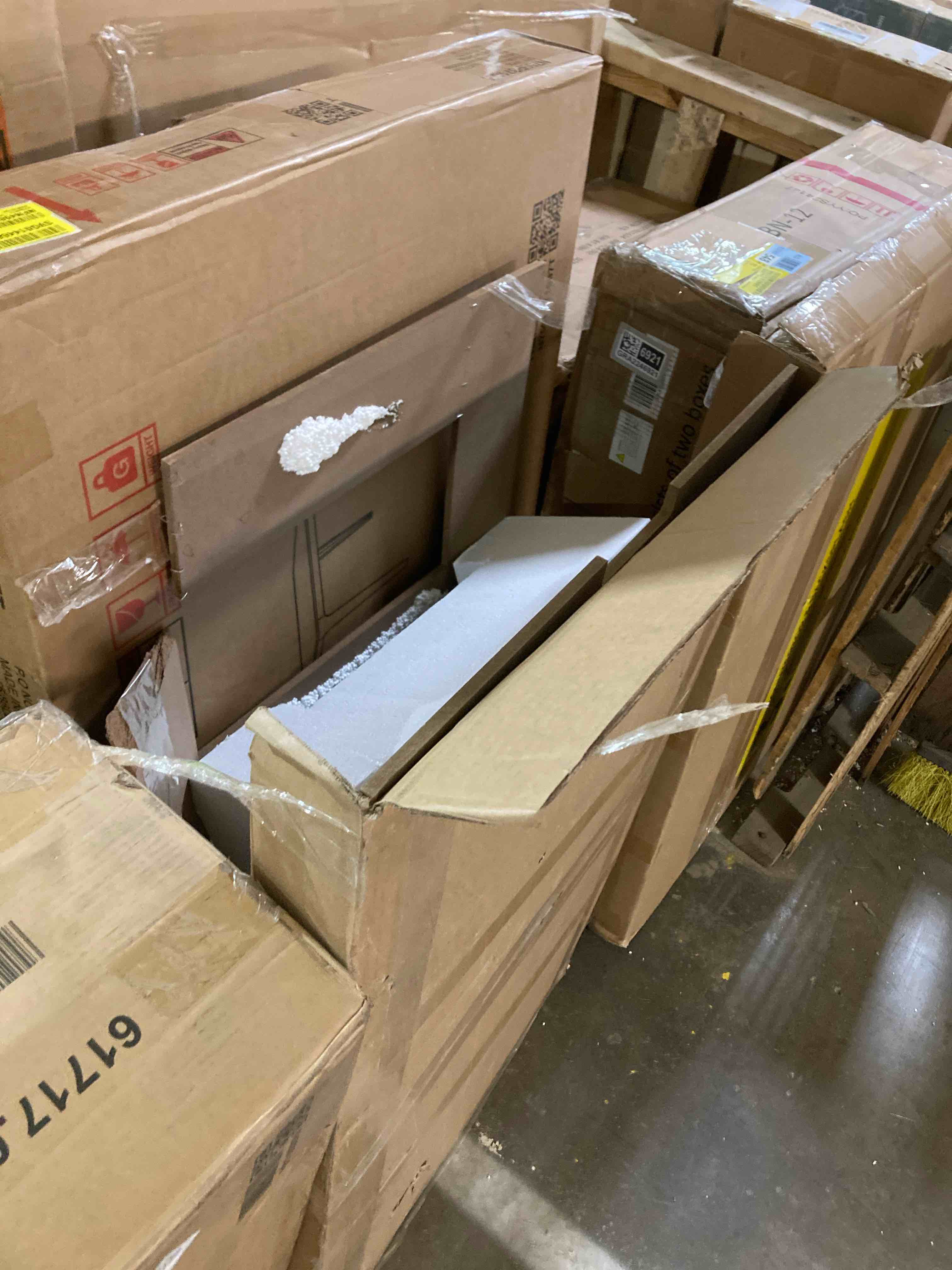 Condition photo showing New/Like New for OVE Counter Top Sink 