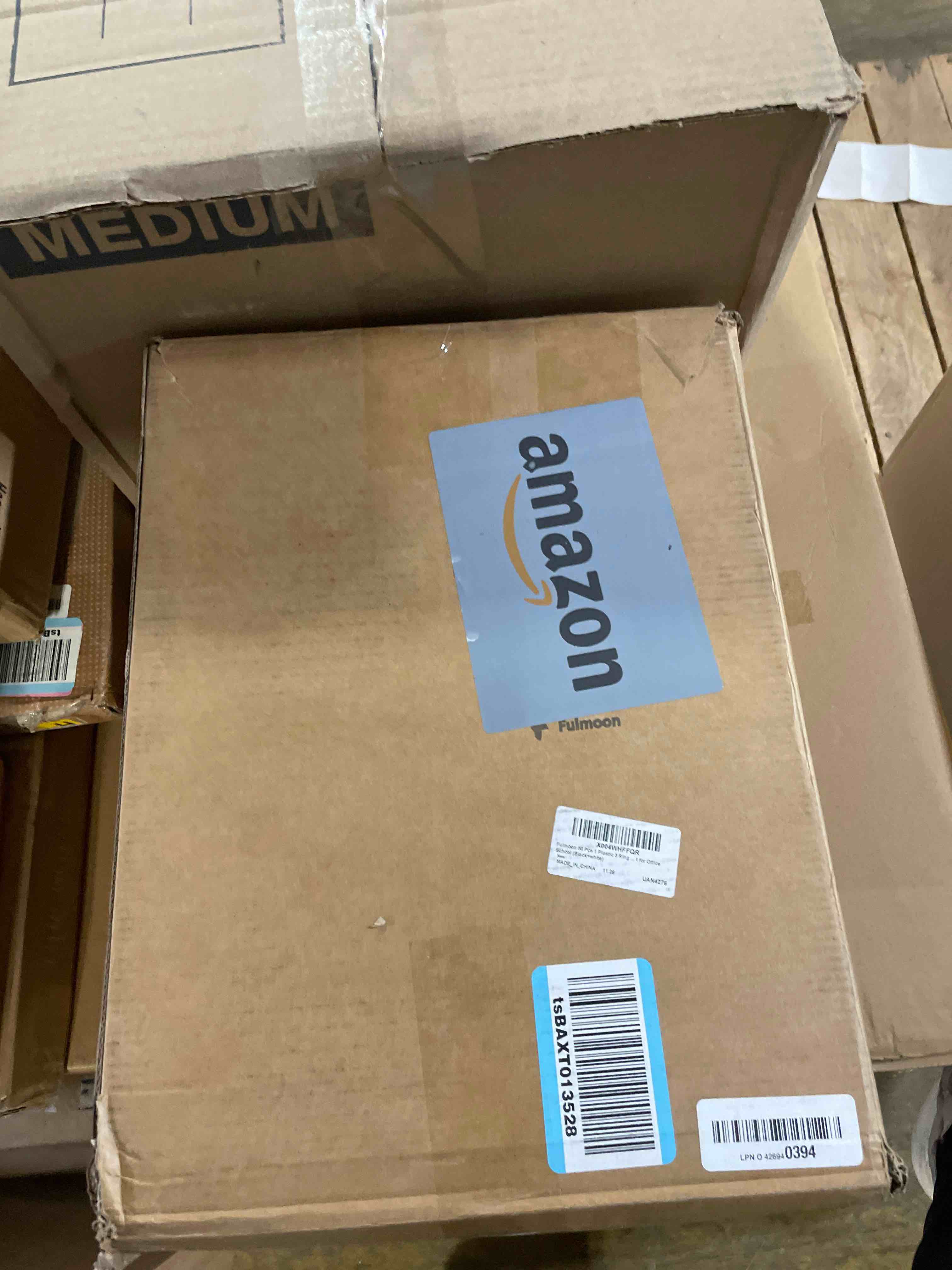 Condition photo showing New/Like New for Comix D-Ring Basic View Binder 1 inch 3 Ring Binders, 2.4mm-Thick, Hold 225 Sheets of 8.5" x 11" Paper, 12 Pack (White)