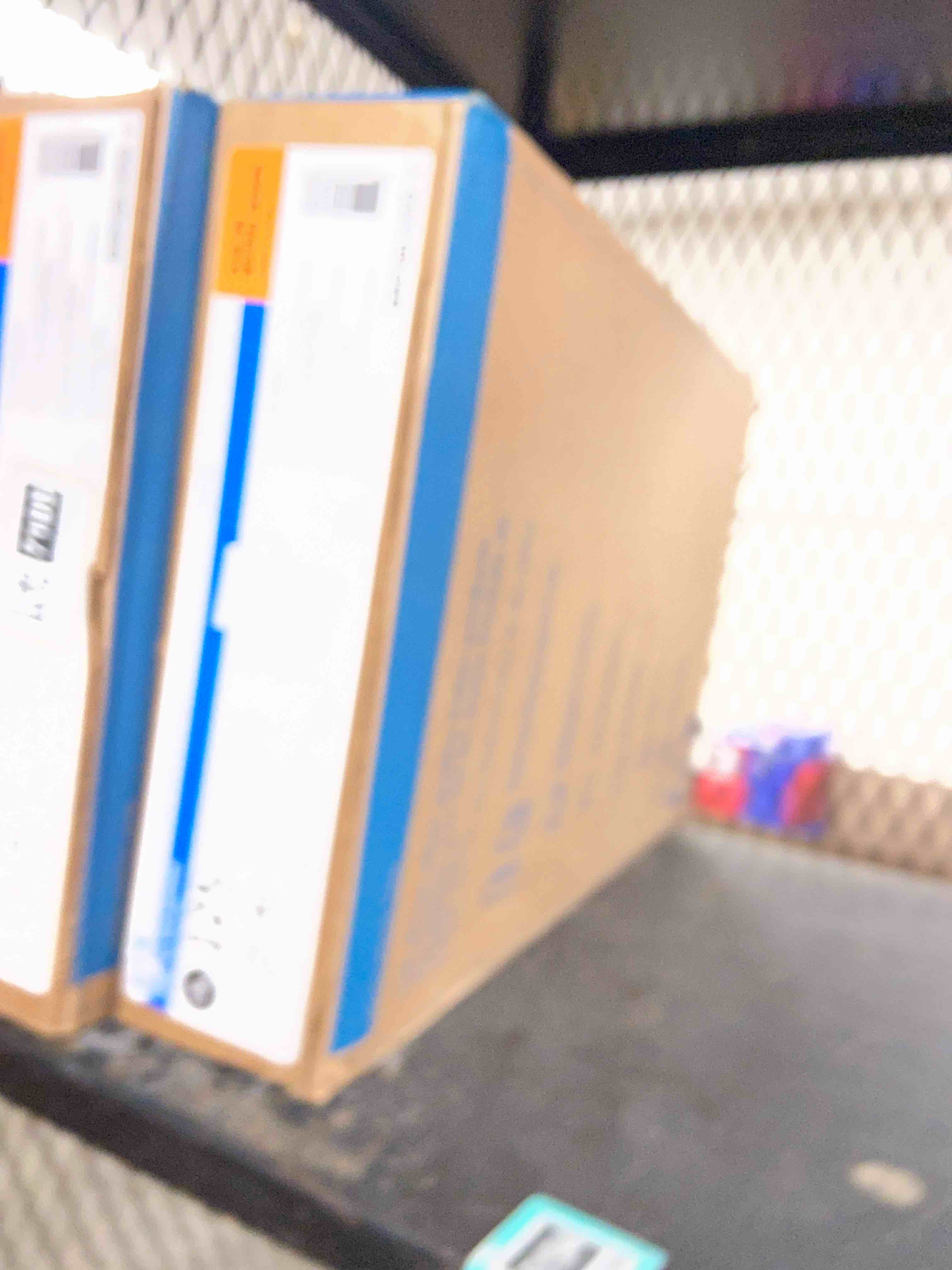 Condition photo showing New/Like New for Eaton BRP20L125G Type BR Single-Phase Loadcenter Box - 125A