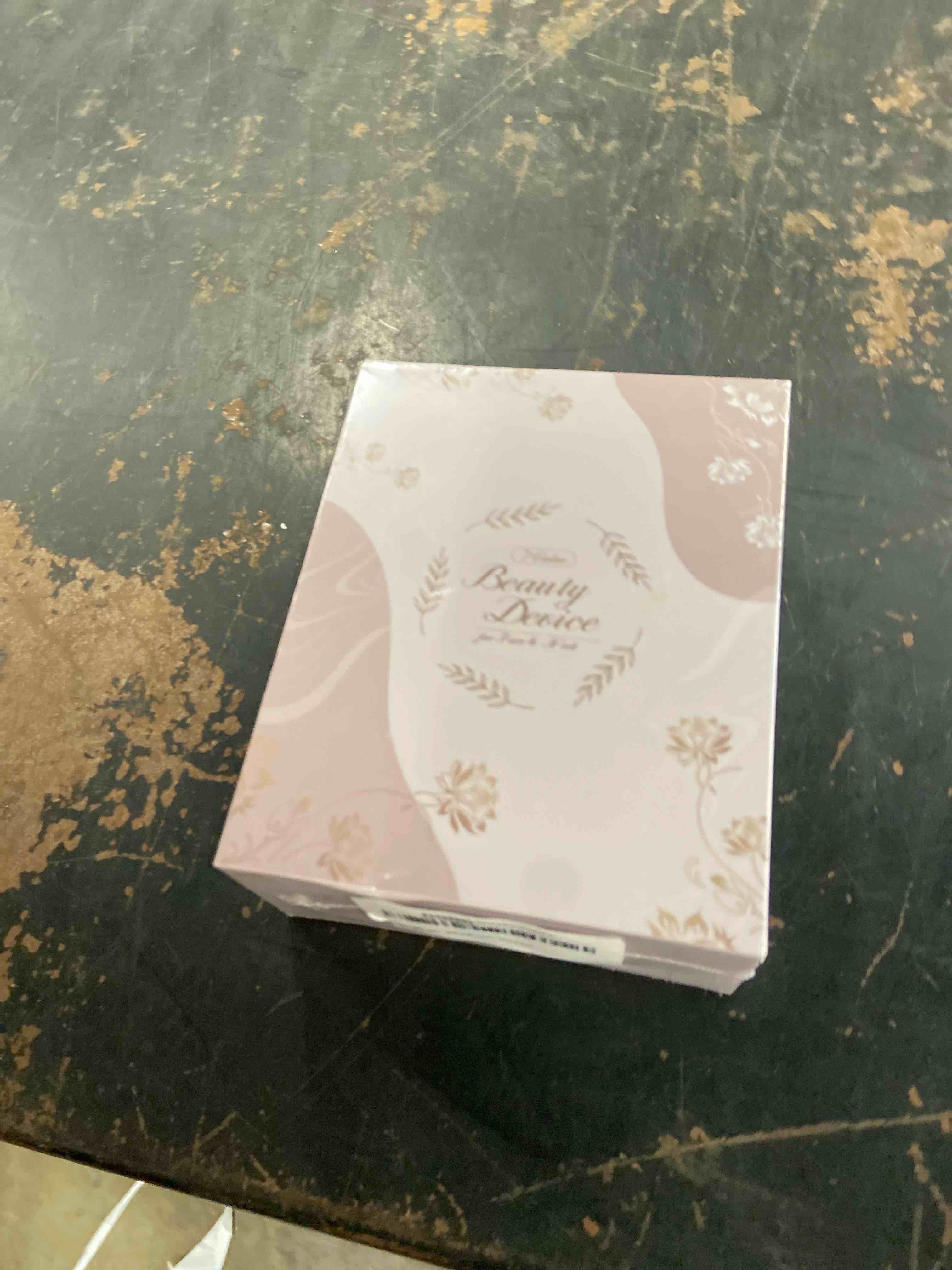 Condition photo showing New/Like New for Red-Light-Therapy-for-Face-and-Neck, 7 Color Face Massager Tool for Wrinkles, Double Chin, Vibrating Facial Massager with Thermals for Skin Care, Glossy Pink