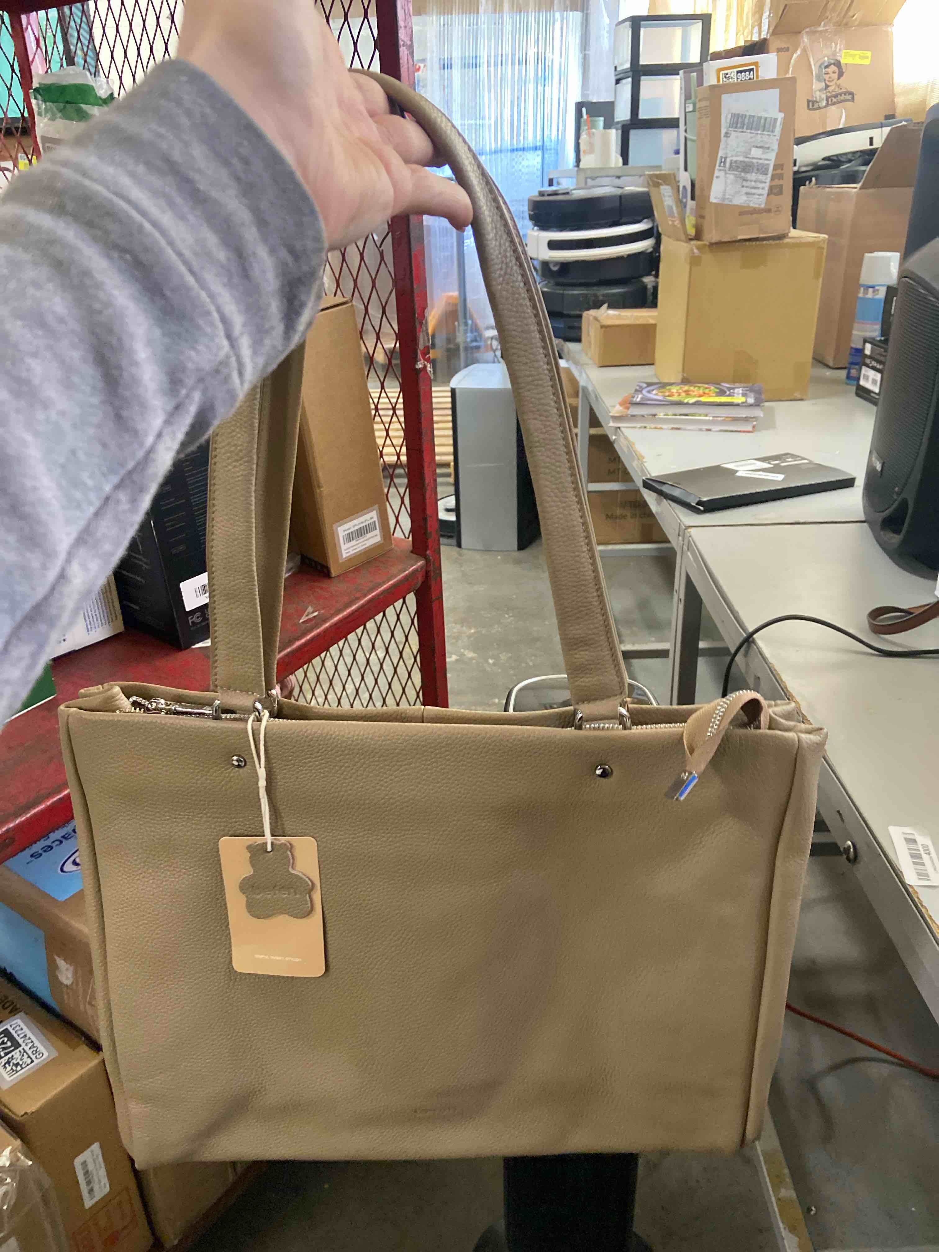 Condition photo showing New/Like New for befen Genuine Leather Tote Bag for Women Work, Women's Leather Shoulder Bags Purses Satchel Handbags with Laptop Compartment