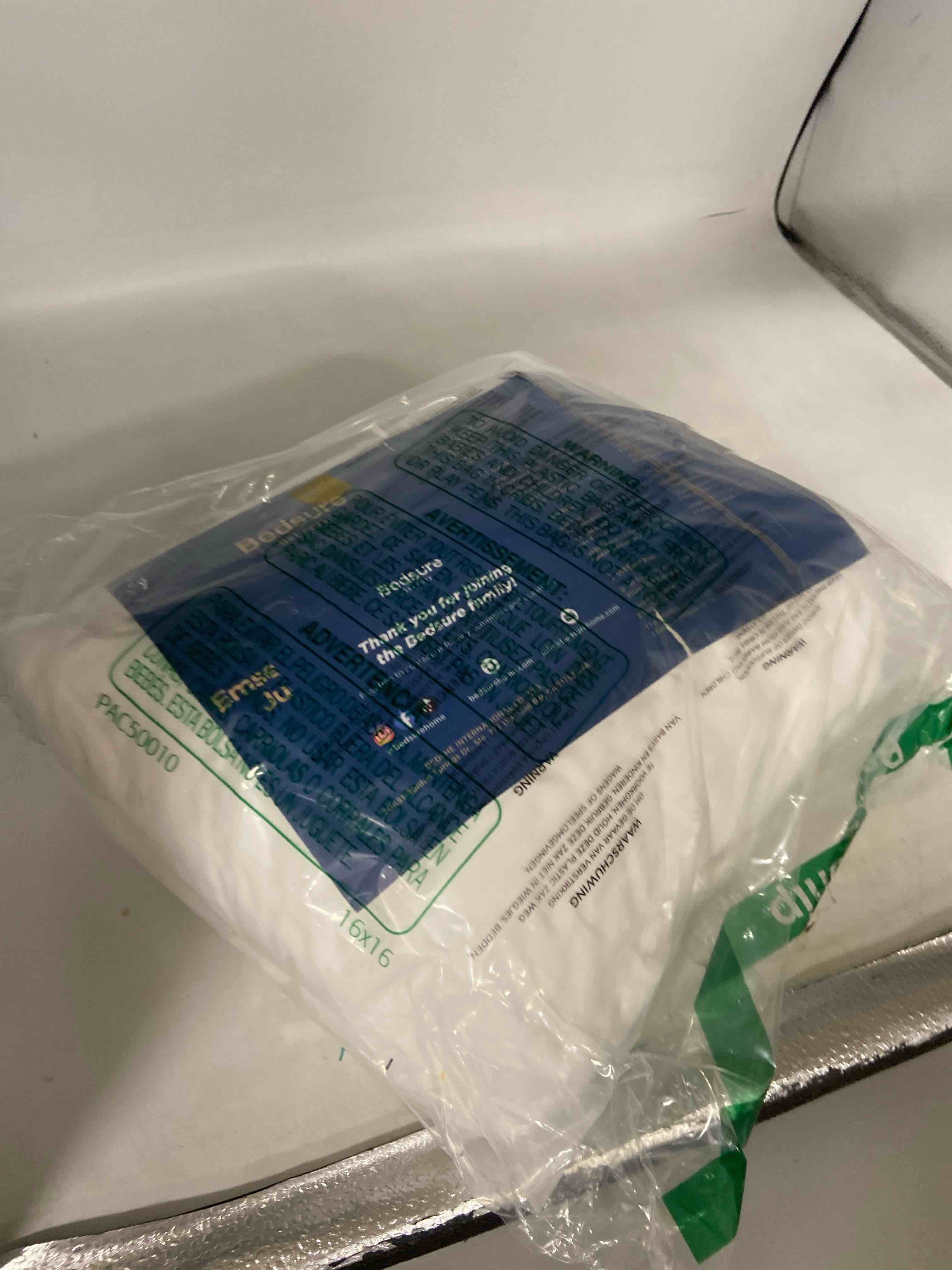 Condition photo showing New/Like New for Bedsure White Duvet Cover Queen Size - Soft Double Brushed Bedding Set for Kids & Adults, Zipper Closure, 3 Pieces, Includes 1 Duvet Cover (90"x90") & 2 Pillow Shams, NO Comforter Queen (90" x 90") 00 - White (No Comforter)