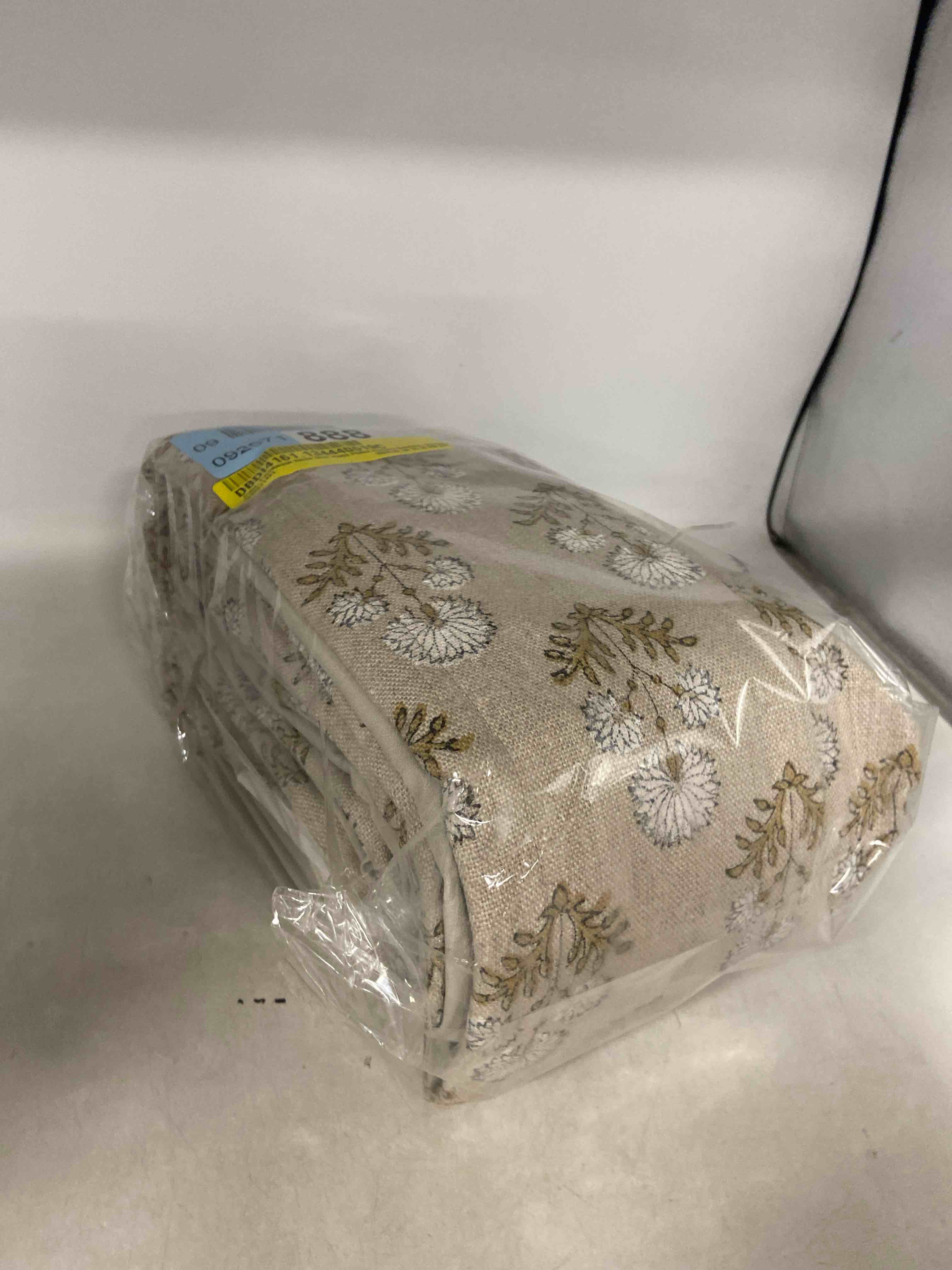 Condition photo showing New/Like New for Patio, Farmhouse Home Deor Pinch Plated Curtains Summer, Spring