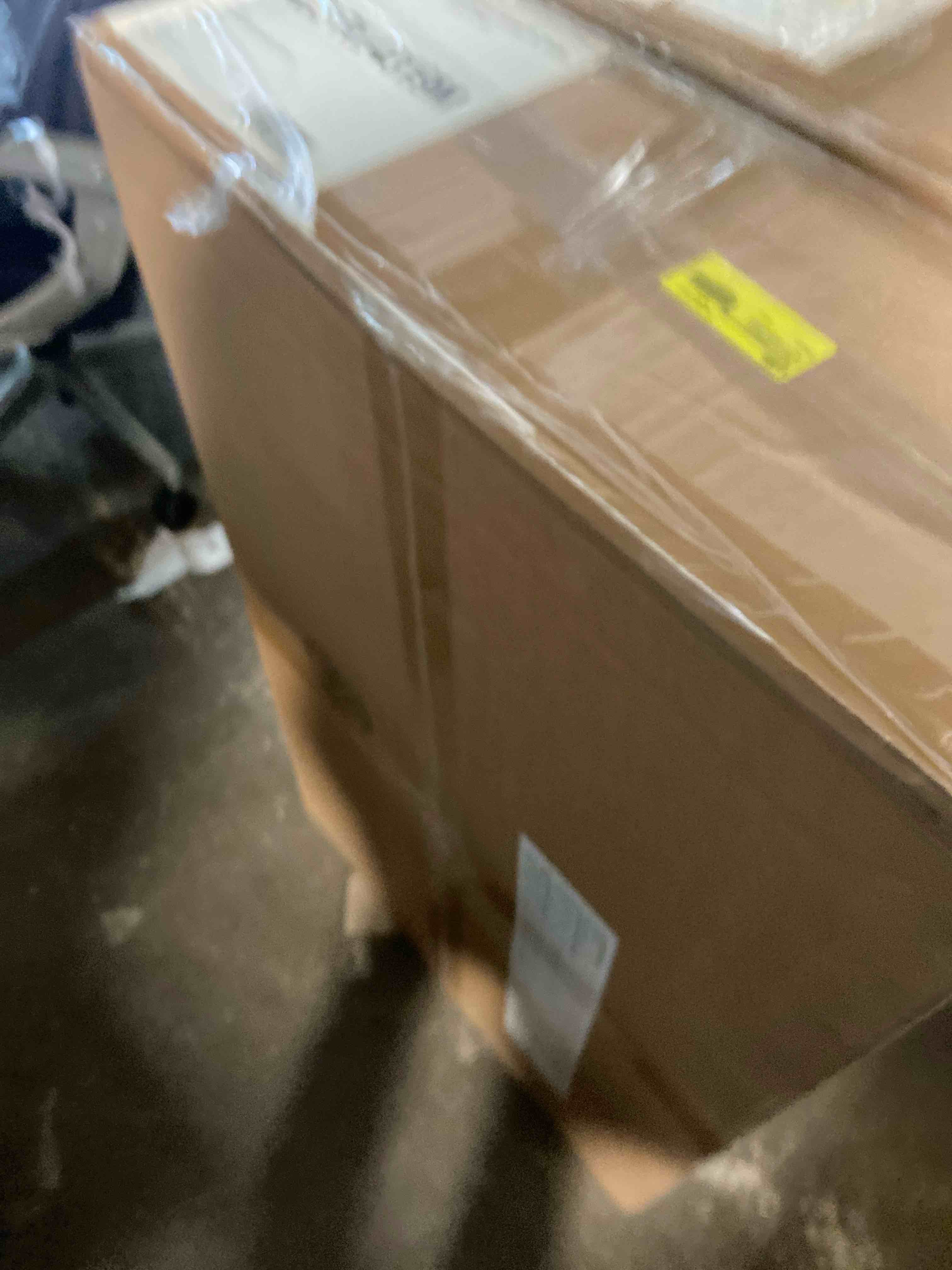 Condition photo showing New/Like New for Alera Reception Lounge WL Series Guest Chair  24.21  x 24.8  x 32.67   Black Seat  Mahogany Base