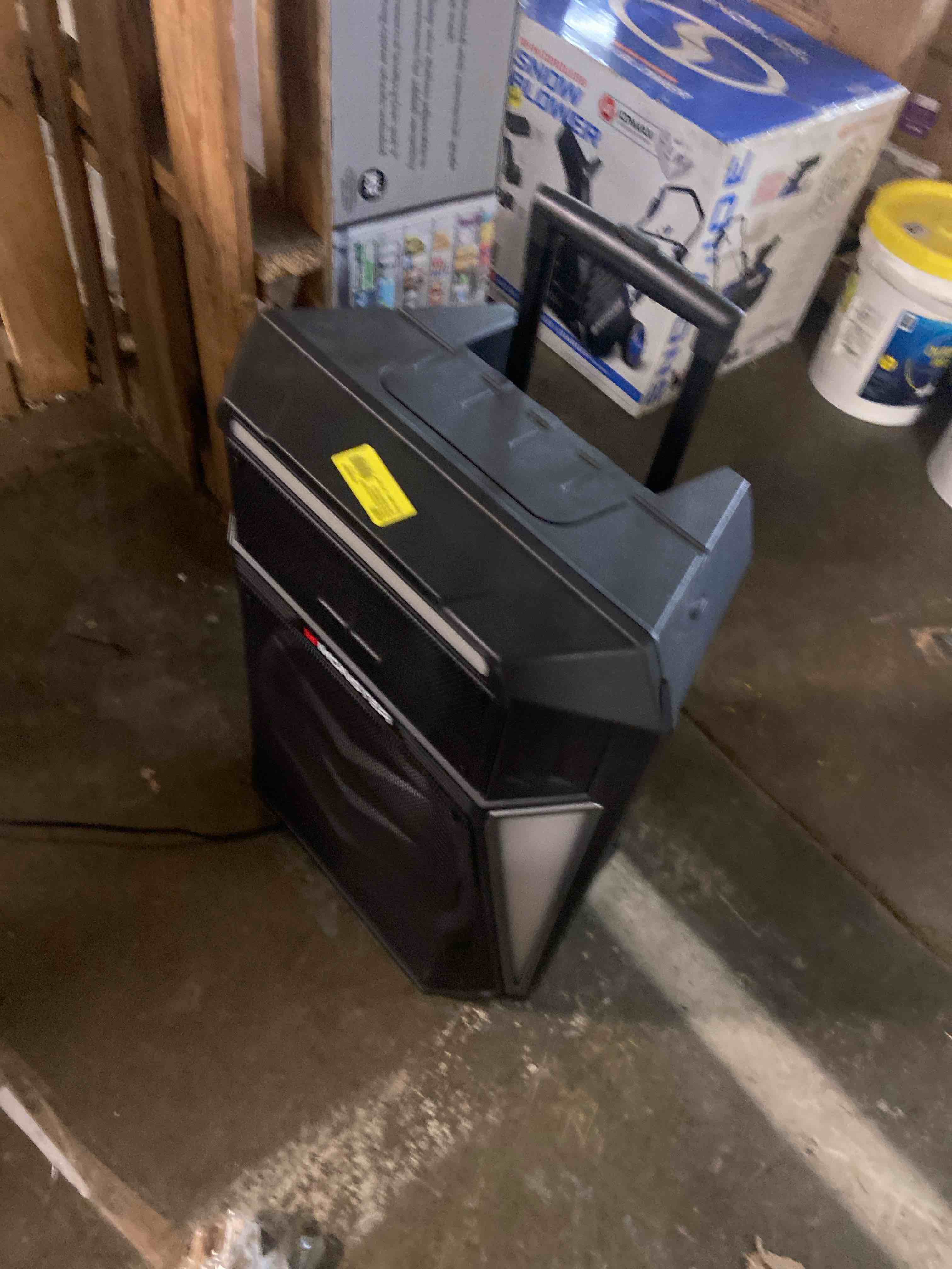 Condition photo showing Good Condition for Monster Z6 All-in-One PA Bluetooth Speaker System