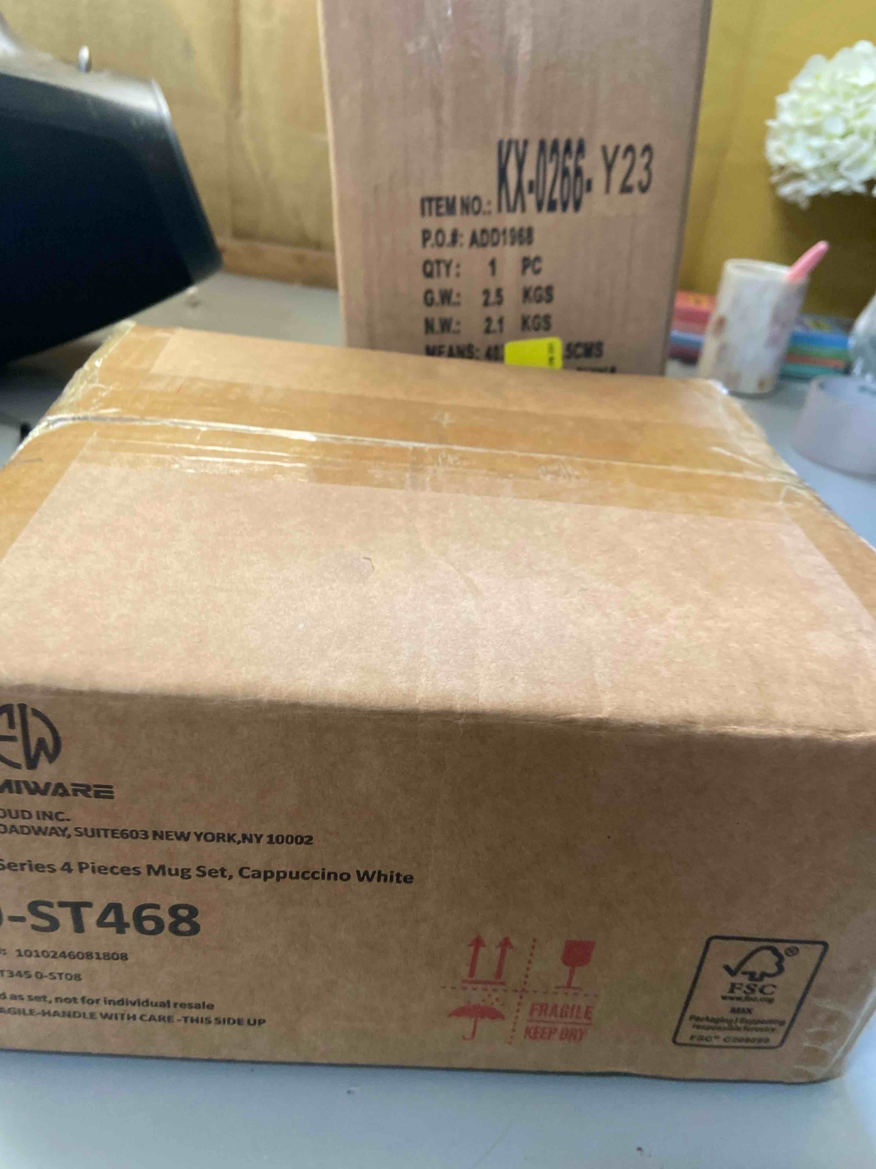 Condition photo showing New/Like New for famiware Coffee Mug Set for 4, Star 12 oz Catering Mugs Cup Set with Handle for Coffee, Tea, Cocoa, Milk - Ceramic Stoneware Drinkware Set, Cappuccino White