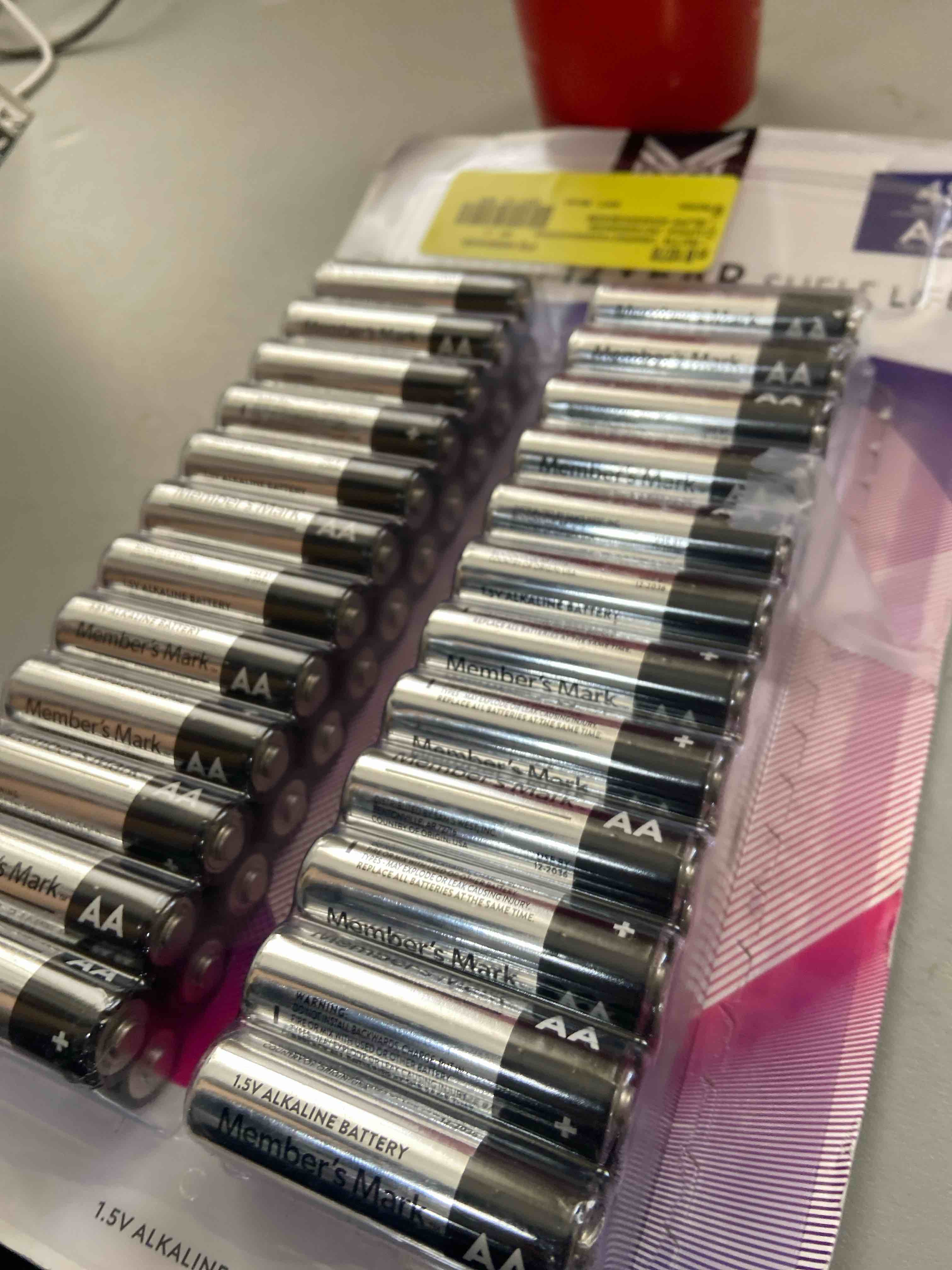 Condition photo showing New/Like New for Member's Mark Alkaline AA Batteries (48 Pack)