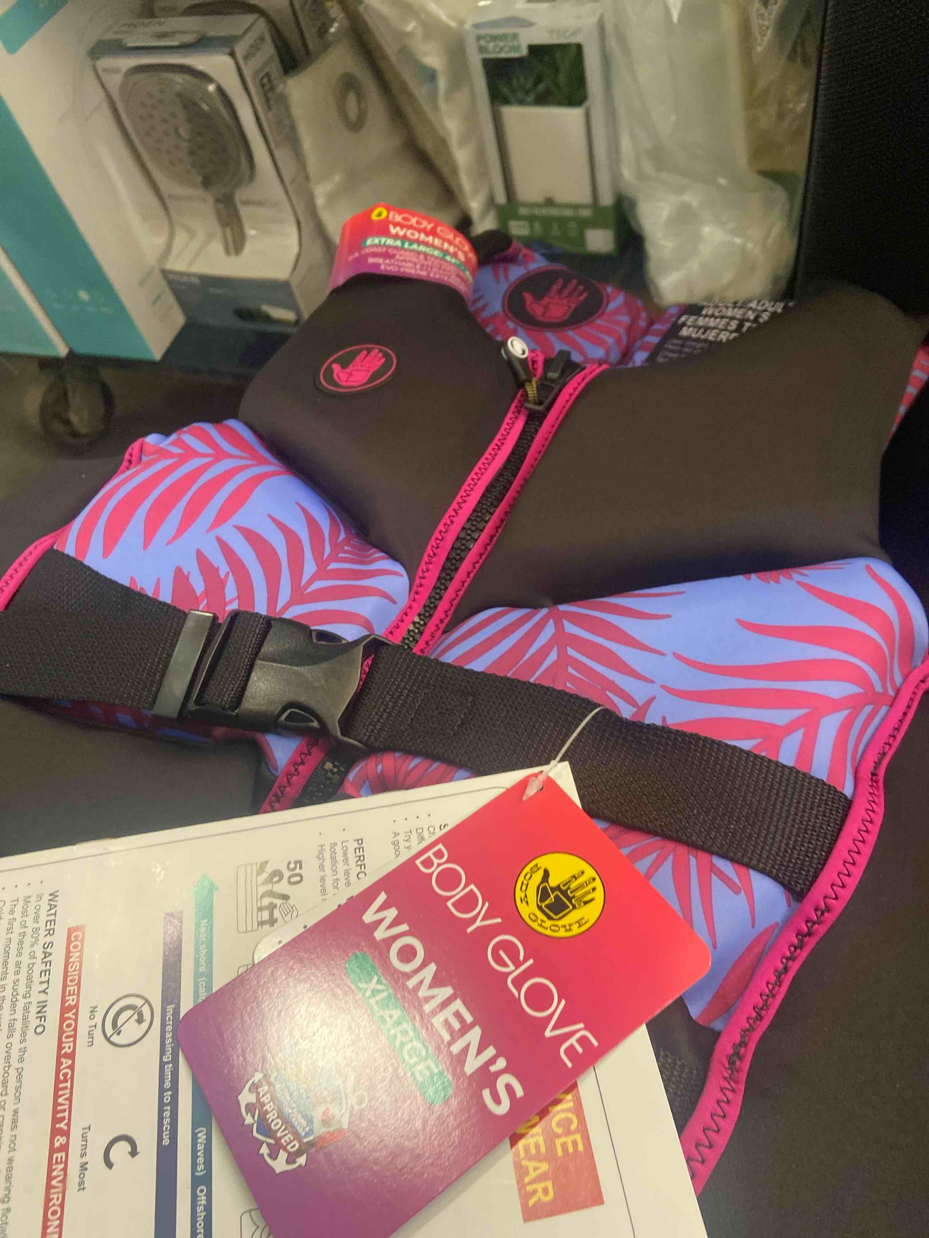 Condition photo showing New/Like New for Body Glove womens Palm Purple