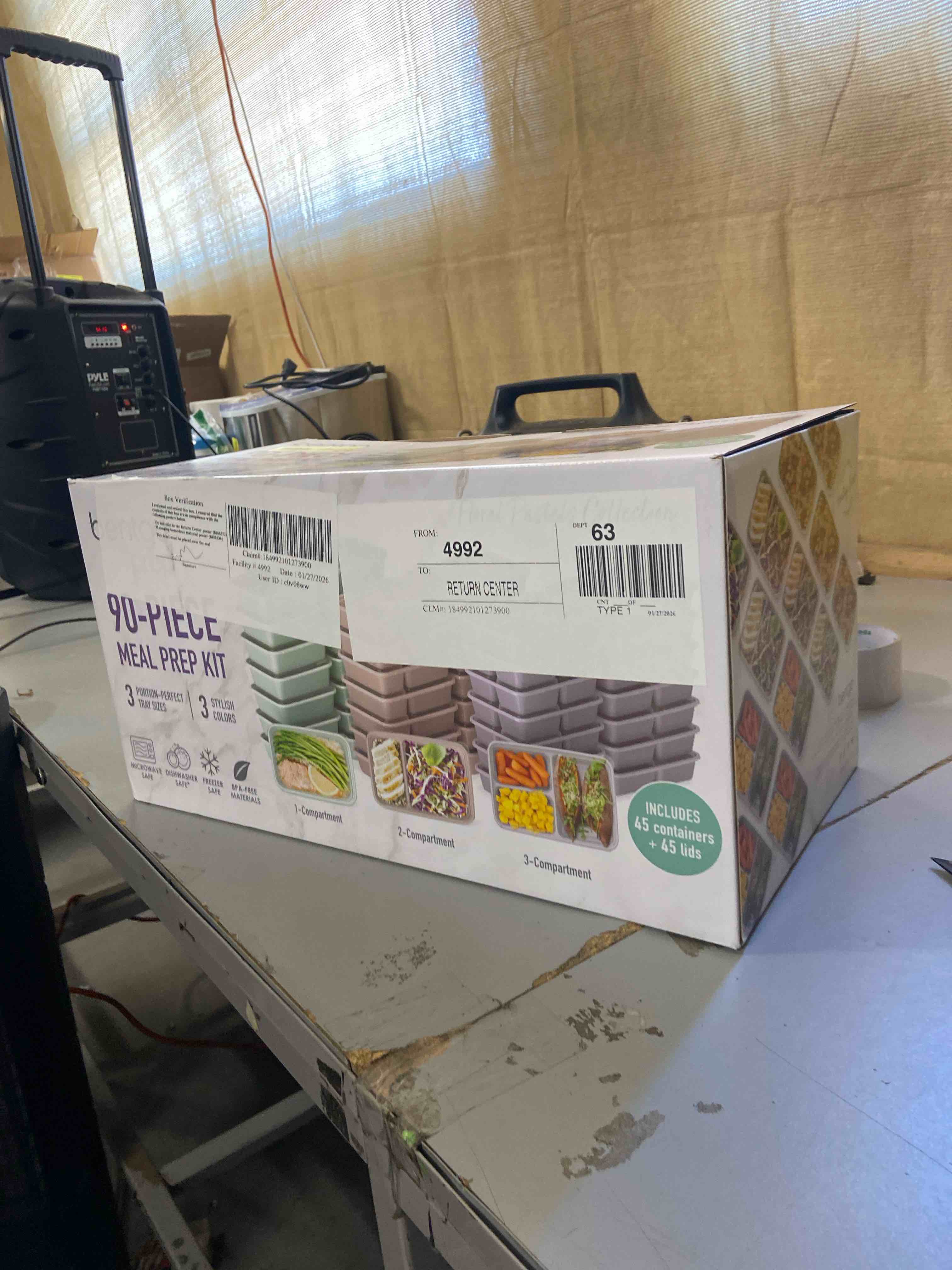 Condition photo showing New/Like New for Bentgo 90-Piece Meal Prep Set