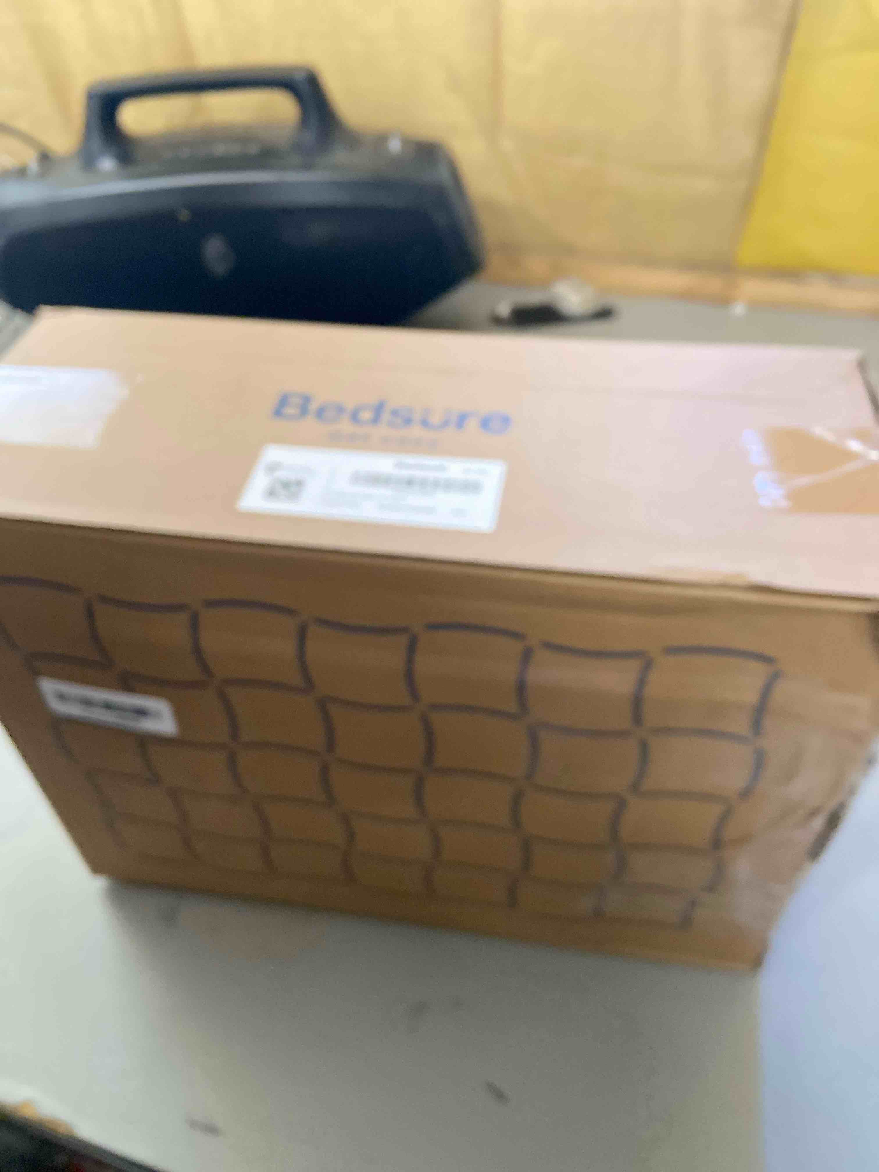 Condition photo showing New/Like New for Bedsure Comforter Duvet Insert - Quilted Comforters Oversized King Size, All Season Duvet, GentleSoft Down Alternative Bedding, with 8 Tabs, Gifts for Women, Mustard Yellow, Oversized King 116x98