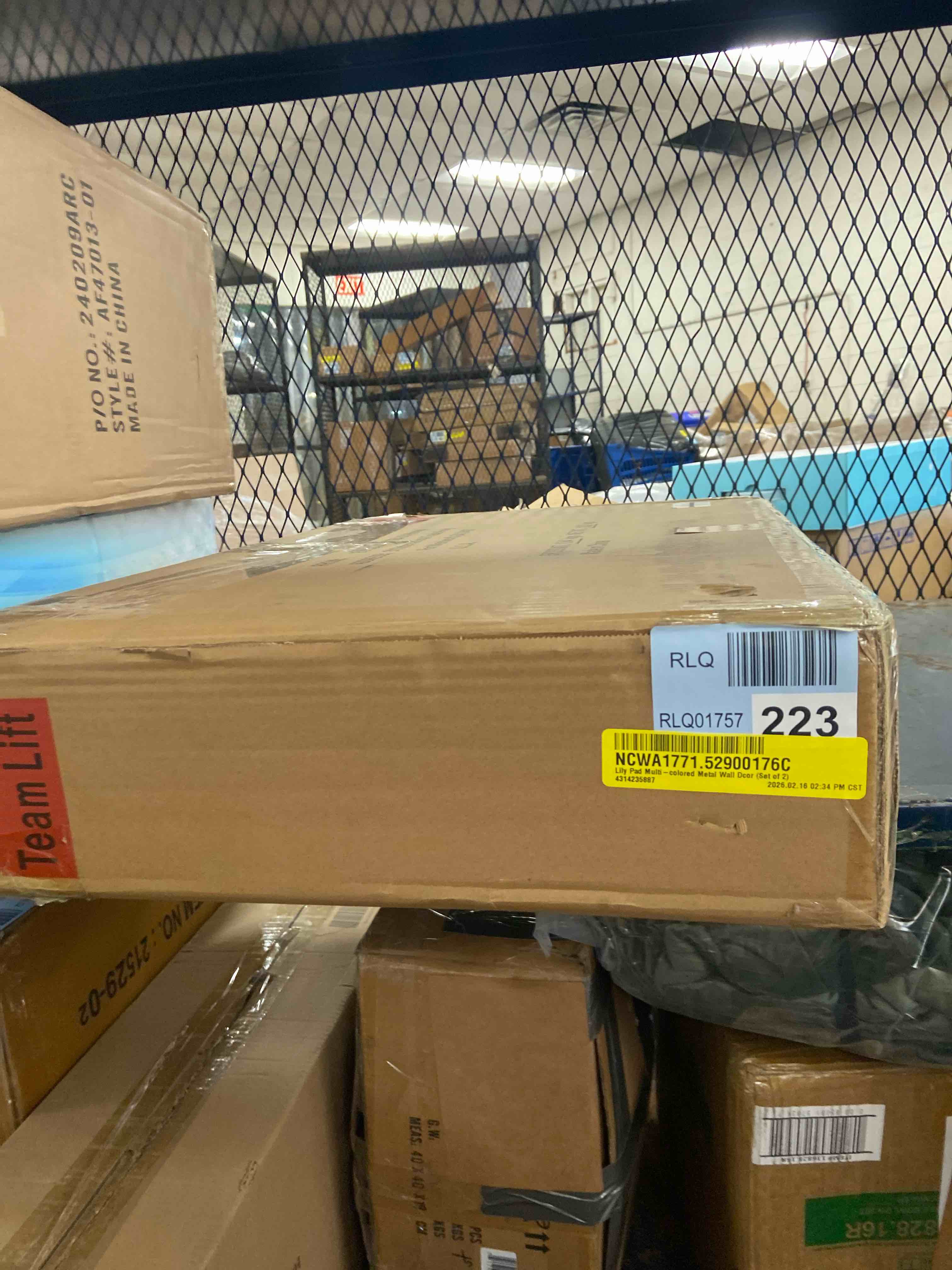 Condition photo showing New/Like New for Lily Pad Multi-colored Metal Wall Dcor (Set of 2)