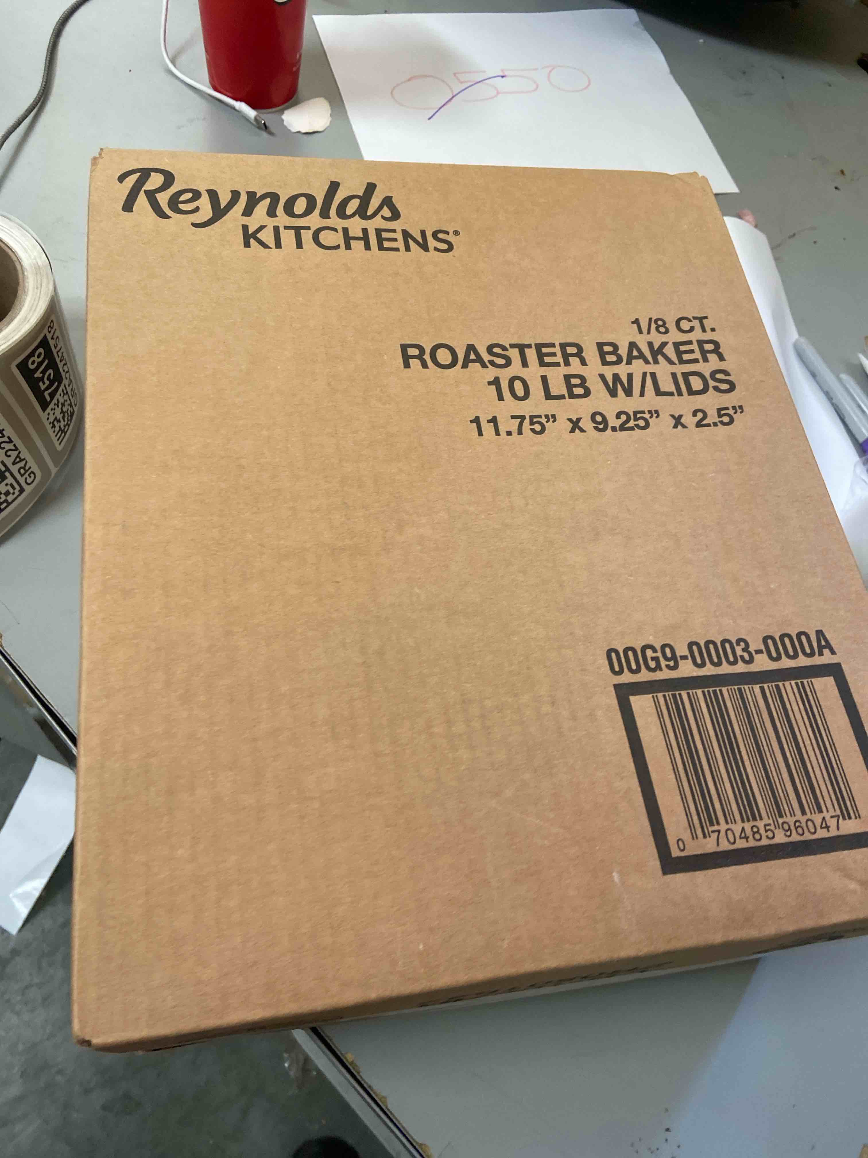 Condition photo showing New/Like New for Reynolds Kitchens Aluminum 10 lb. Roaster w/ lids 12' x 9' x 3' (8 ct.)