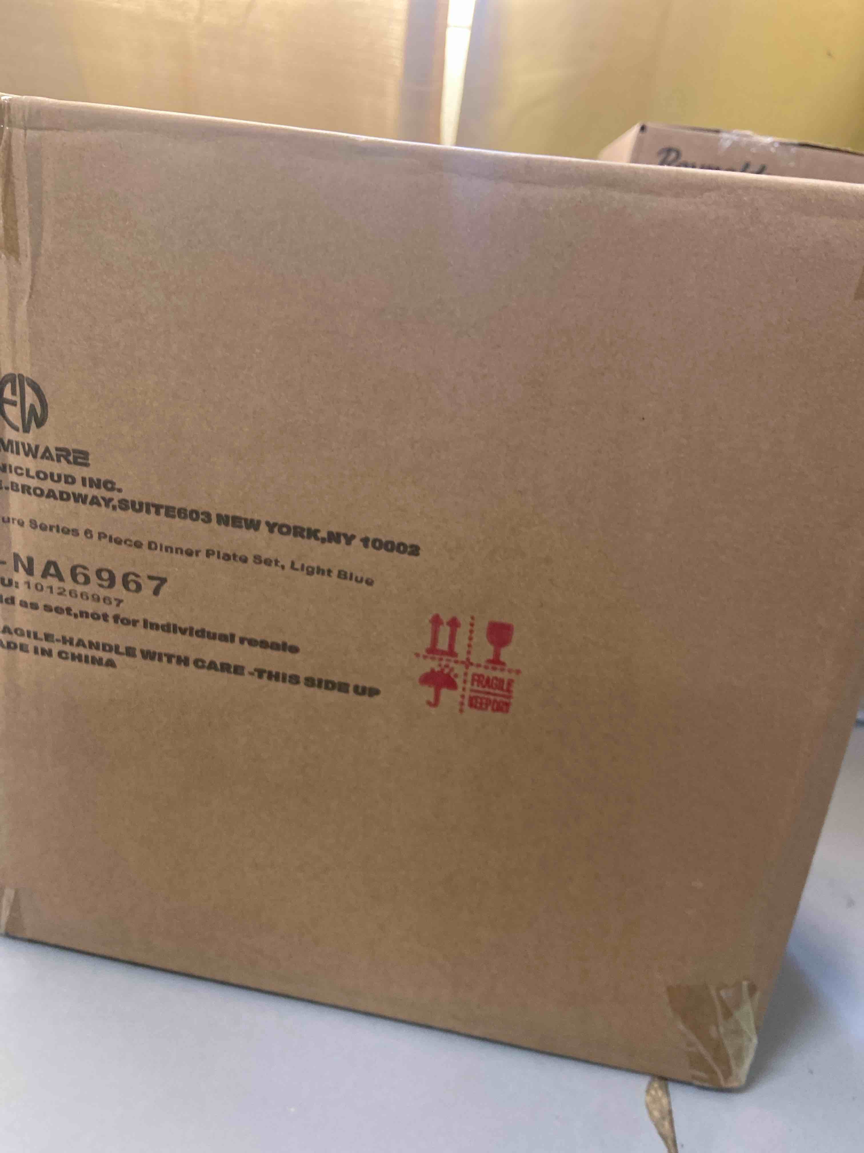 Condition photo showing New/Like New for famiware Star Dinner Plates for 6, 10 inches Plate Set, Scratch Resistant, Stoneware Dinnerware, Kitchen Modern Rustic Serving Dishes, Smoky Blue Smoky Blue 10"(6pcs)ST