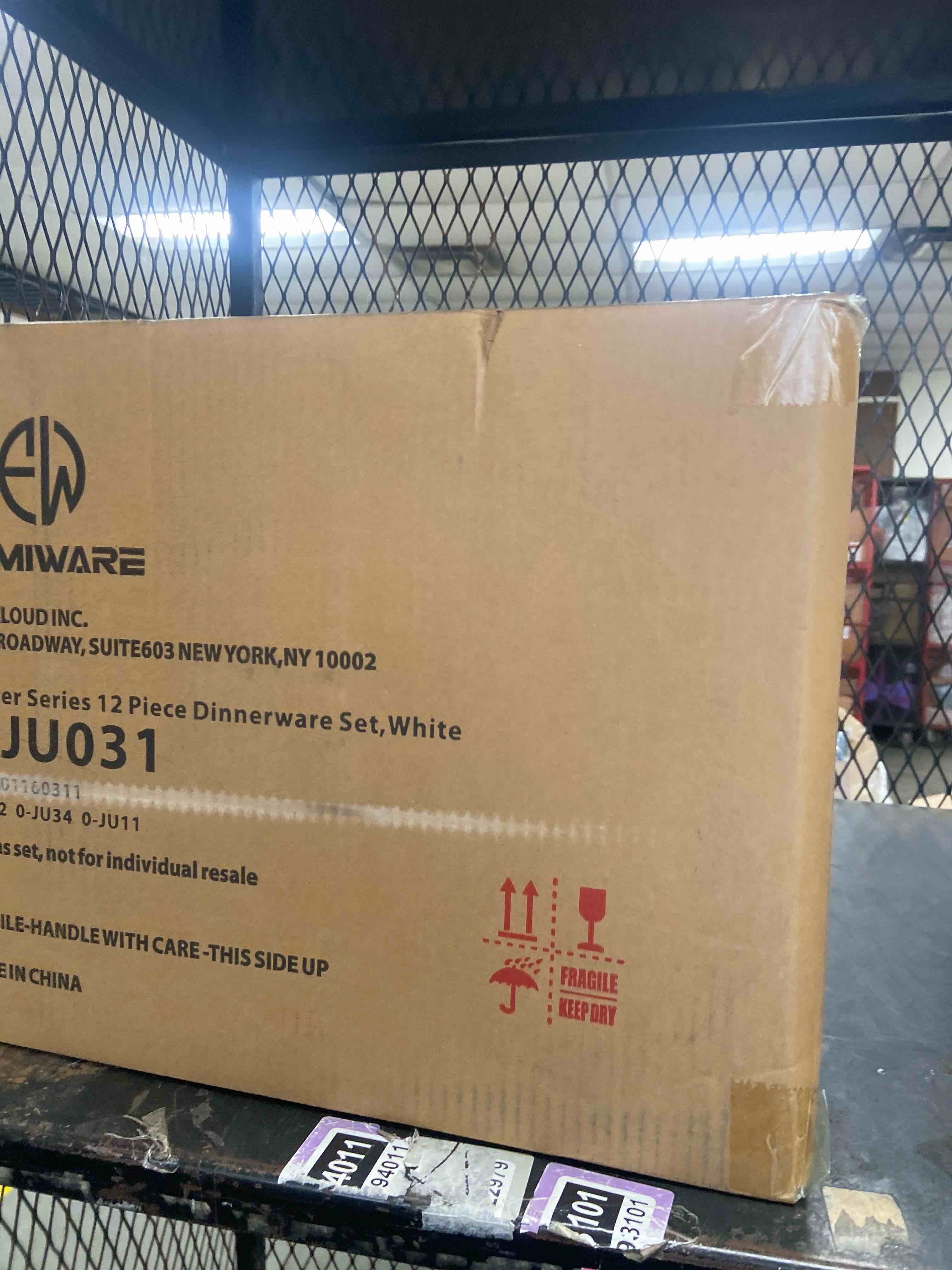 Condition photo showing New/Like New for Famiware Jupiter Dinnerware Set, Plates and Bowls Dish Sets for 4 (12 Pieces), Microwave and Dishwasher Safe Stoneware Tableware, Chip and Scratch Resistant, White White 4-Set(12pcs)