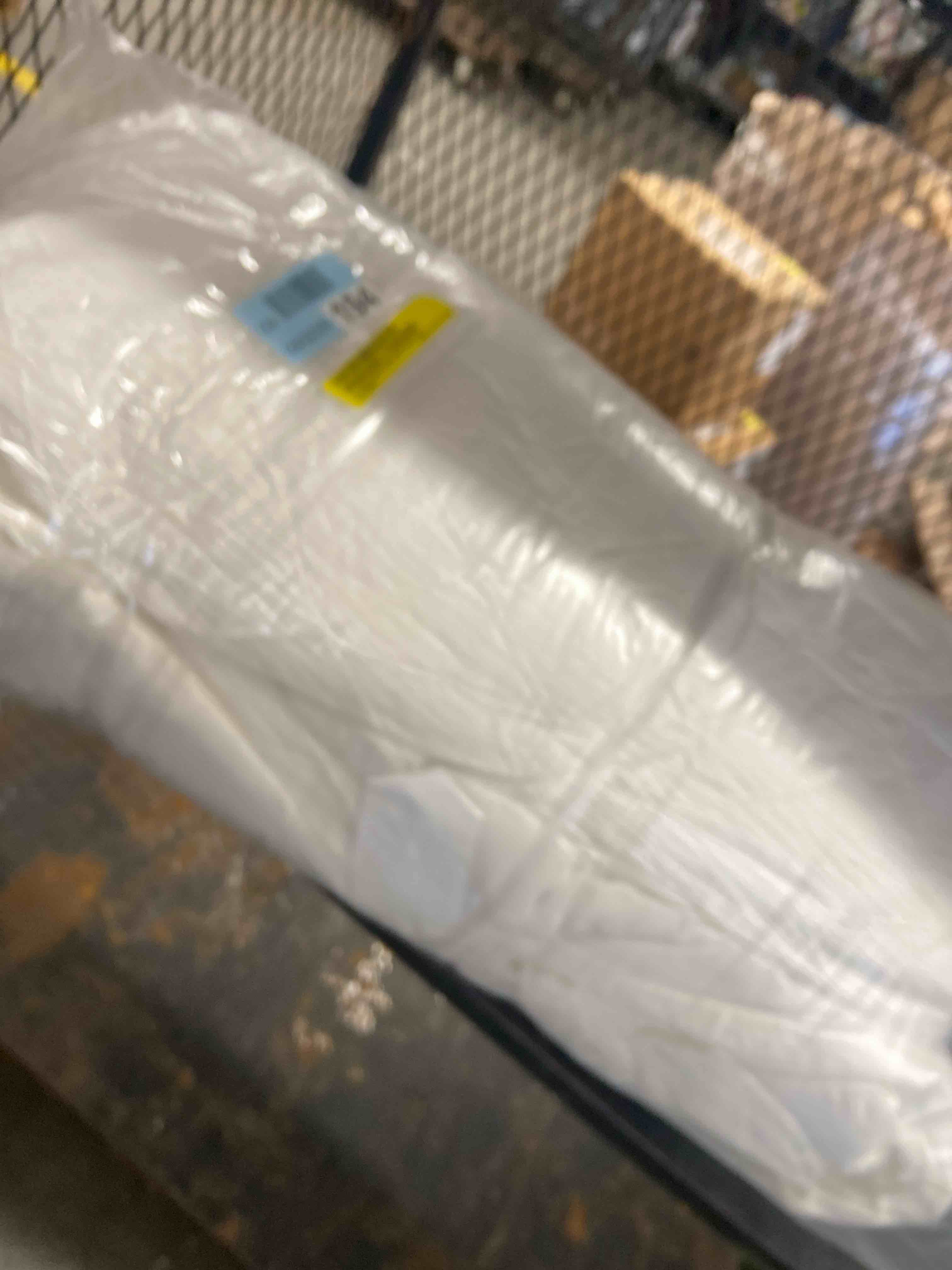 Condition photo showing Good Condition for Vera Wang - King Comforter Set, Reversible Luxury Bedding with Matching Shams, Medium Weight Home Decor (Abstract Crinkle White, King)