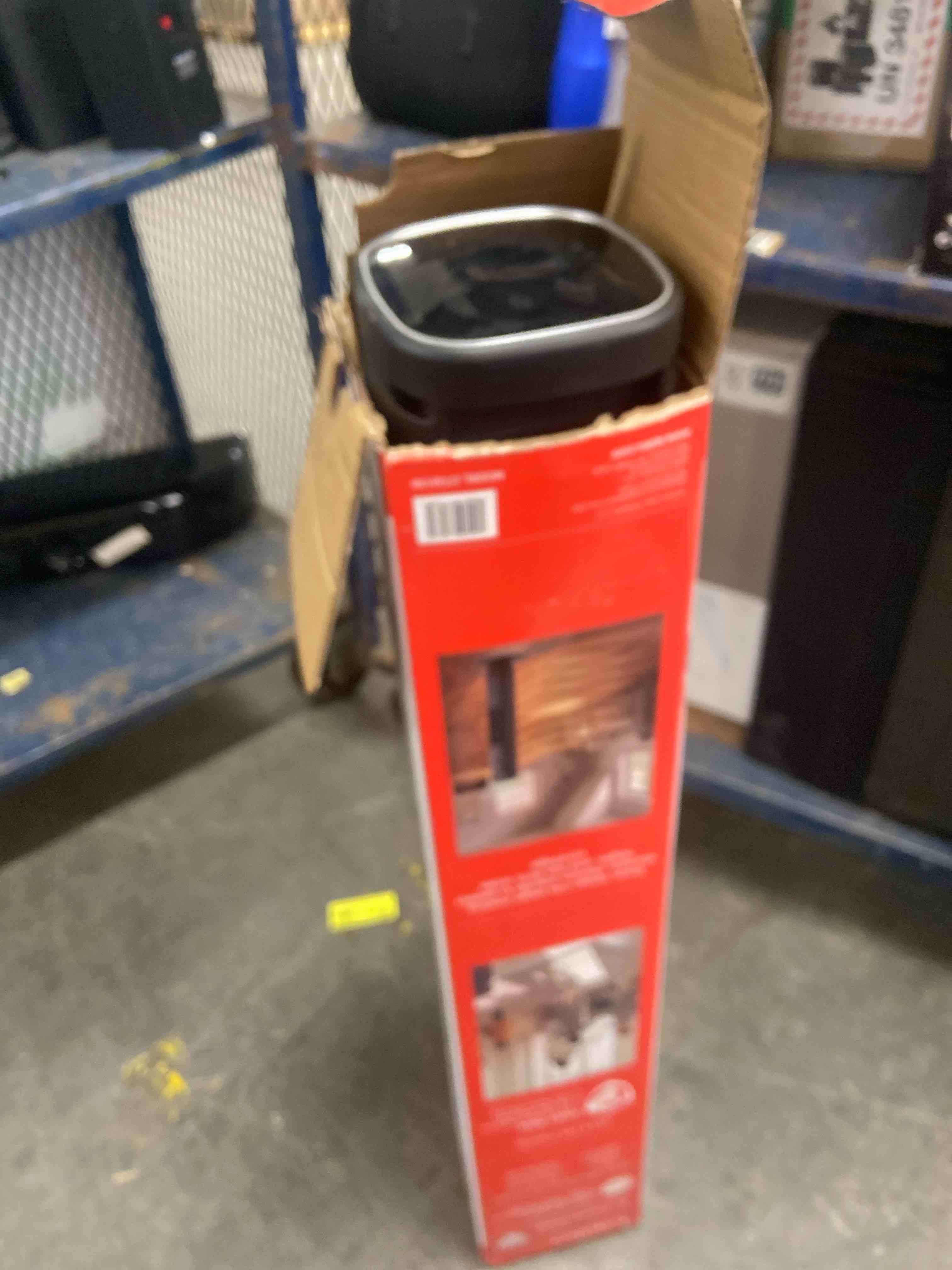 Condition photo showing Good Condition for Lasko 32  Oscillating Ceramic Tower Space Heater with Remote
