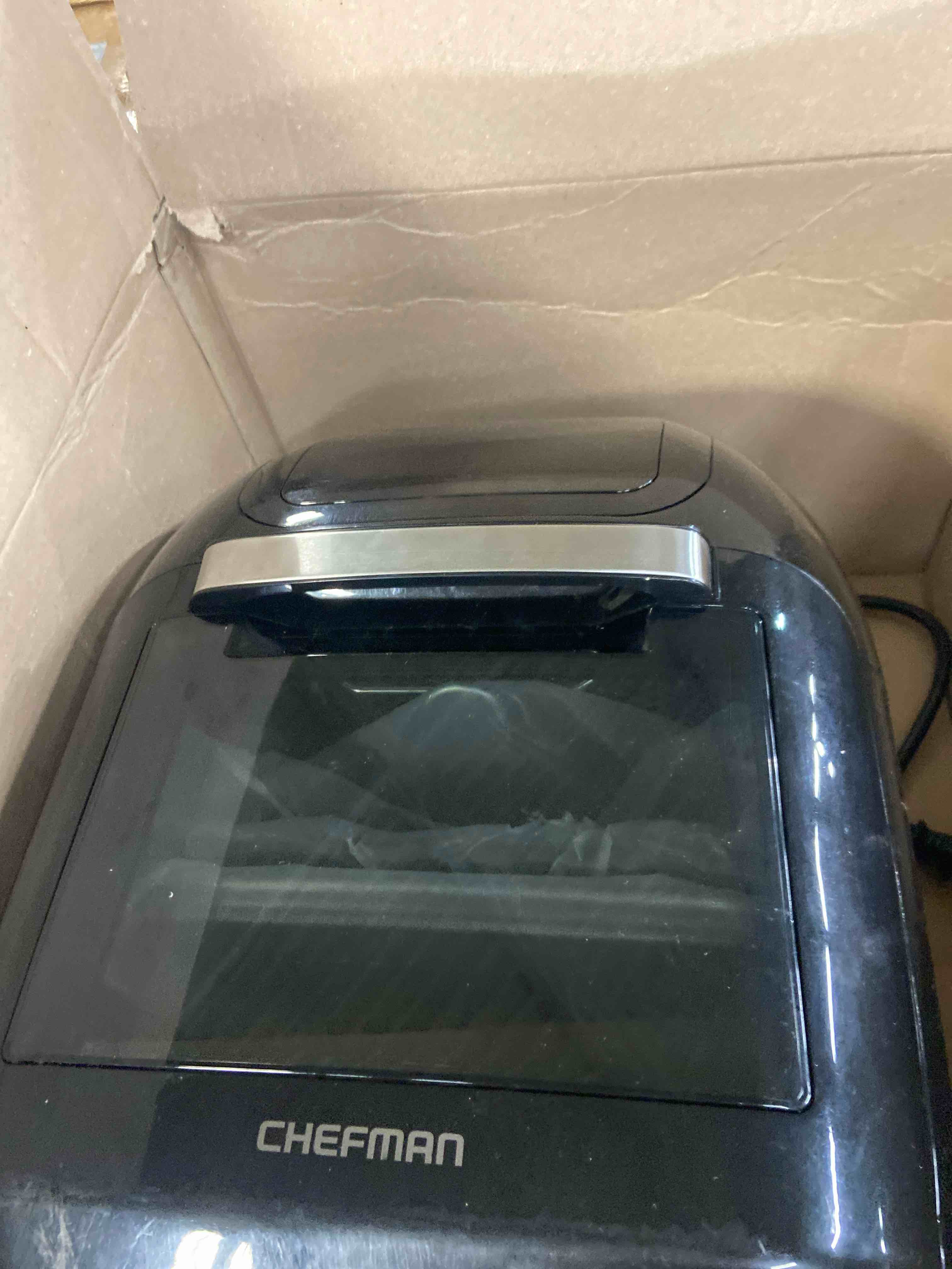 Condition photo showing New/Like New for CHEFMAN Multifunctional Digital Air Fryer+ Rotisserie, Dehydrator, Convection Oven, 17 Touch Screen Presets Fry, Roast, Dehydrate, Bake, XL 10L Family Size, Auto Shutoff, Large Easy-View Window, Black