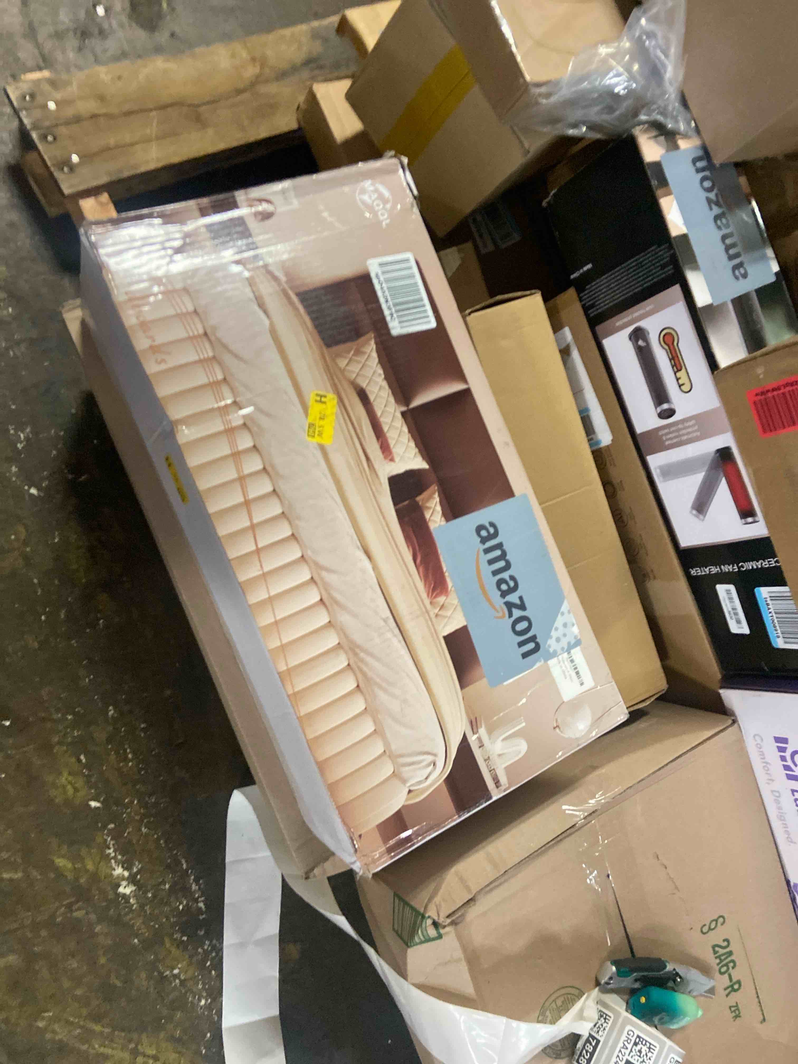 Condition photo showing New/Like New for 6-Piece Wall Mount Headboard Kit - White Peel and Stick Upholstered Headboard for Queen Size Bed, Floating Bed Backboard, 24" x 12" Panels, Artificial Leather 6 White