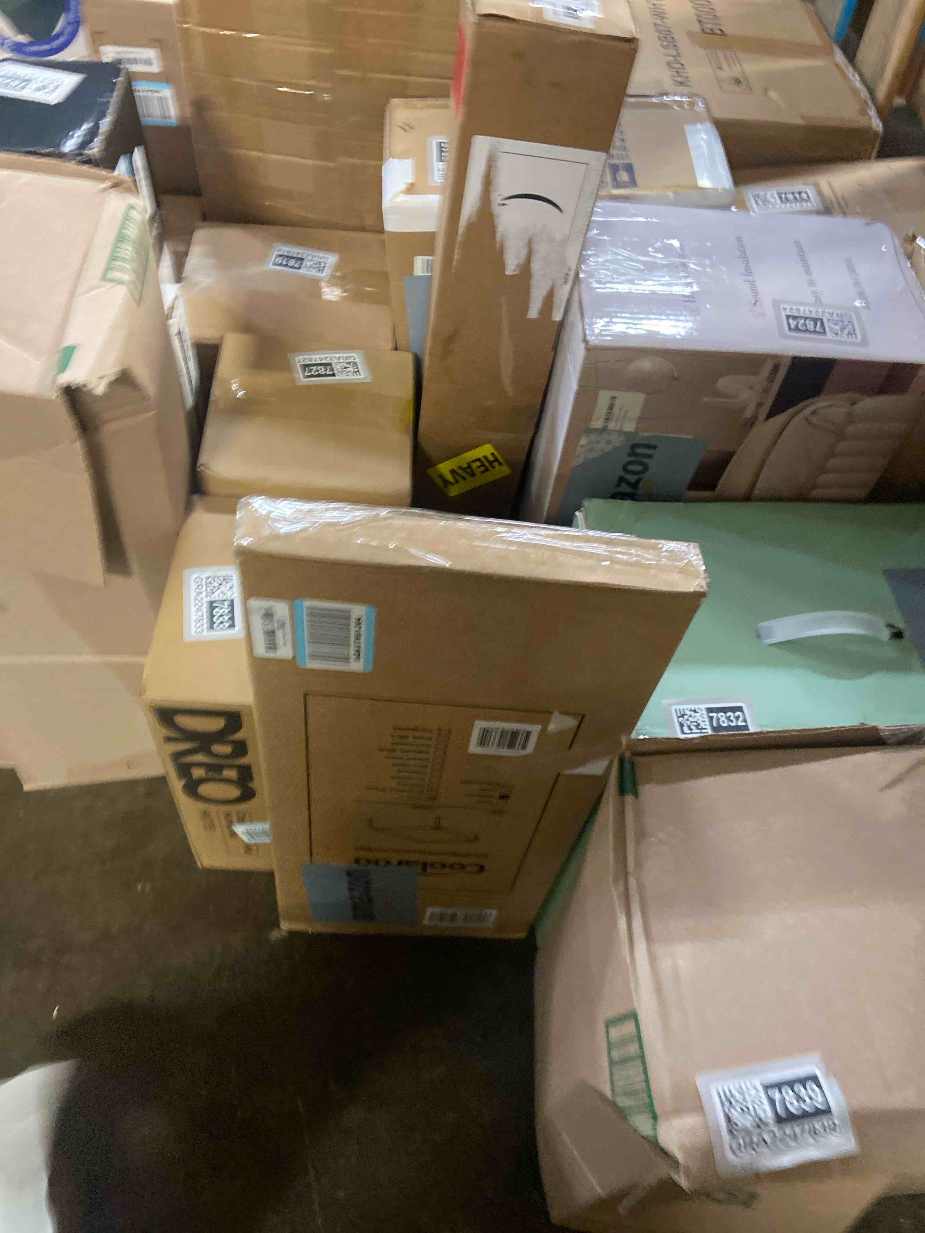 Condition photo showing New/Like New for Coolaroo Original Elevated Dog Bed - Breathable Off-The-Ground Pet Bed with Cooling Fabric, Joint Relief & Moisture-Resistant Fabric, 100% Recyclable, Easy Clean, Grey, Medium Medium Dog Bed Grey