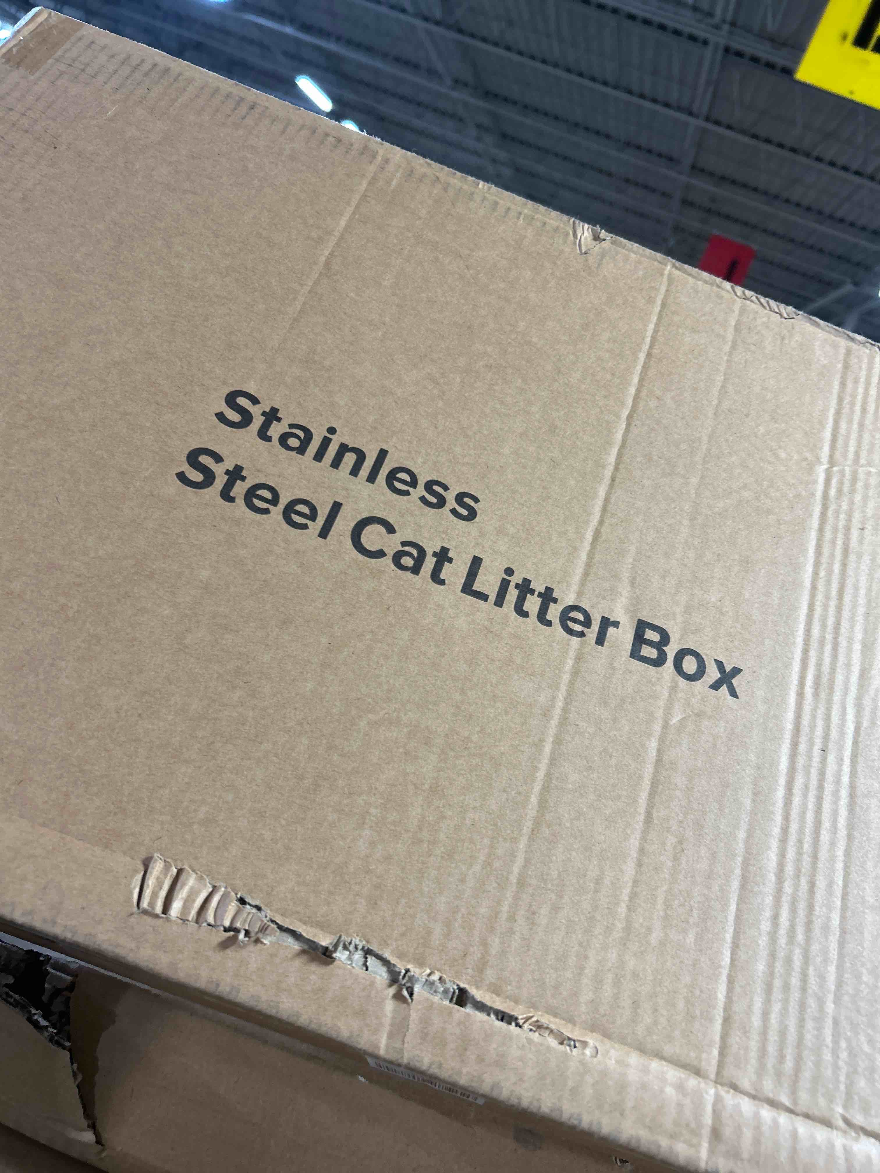 Condition photo showing New/Like New for Stainless Steel Litter Box | XL Enclosed Cat Litter Boxes with Lid for Big Cats | High Sided, Anti-Urine Leakage | Non-Stick Bottom & Includes Litter Mat & Metal Scoop