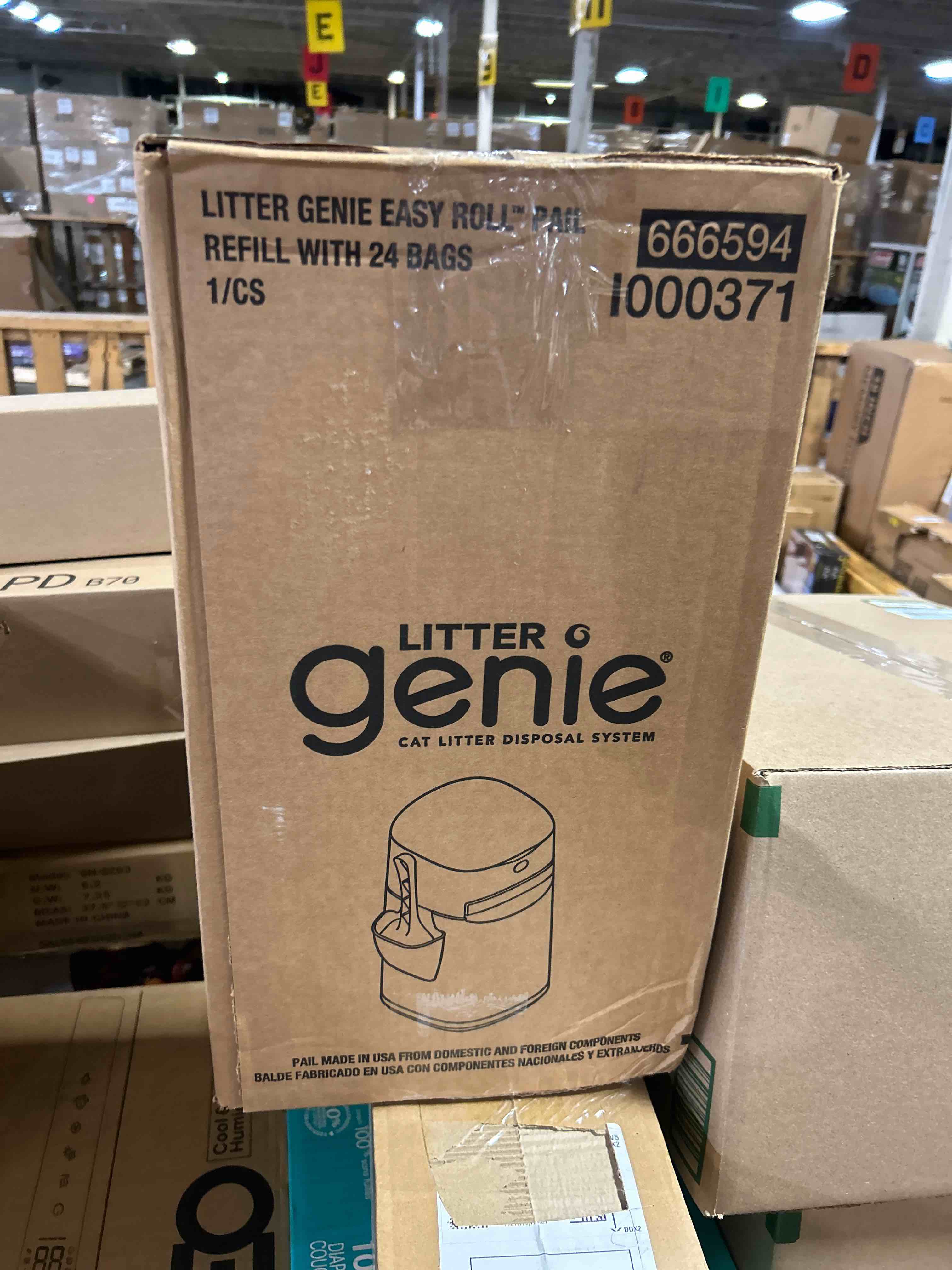 Condition photo showing Good Condition for Litter Genie Platinum Pail Made of Durable Stainless Steel Includes 1 Easy Roll Refill White