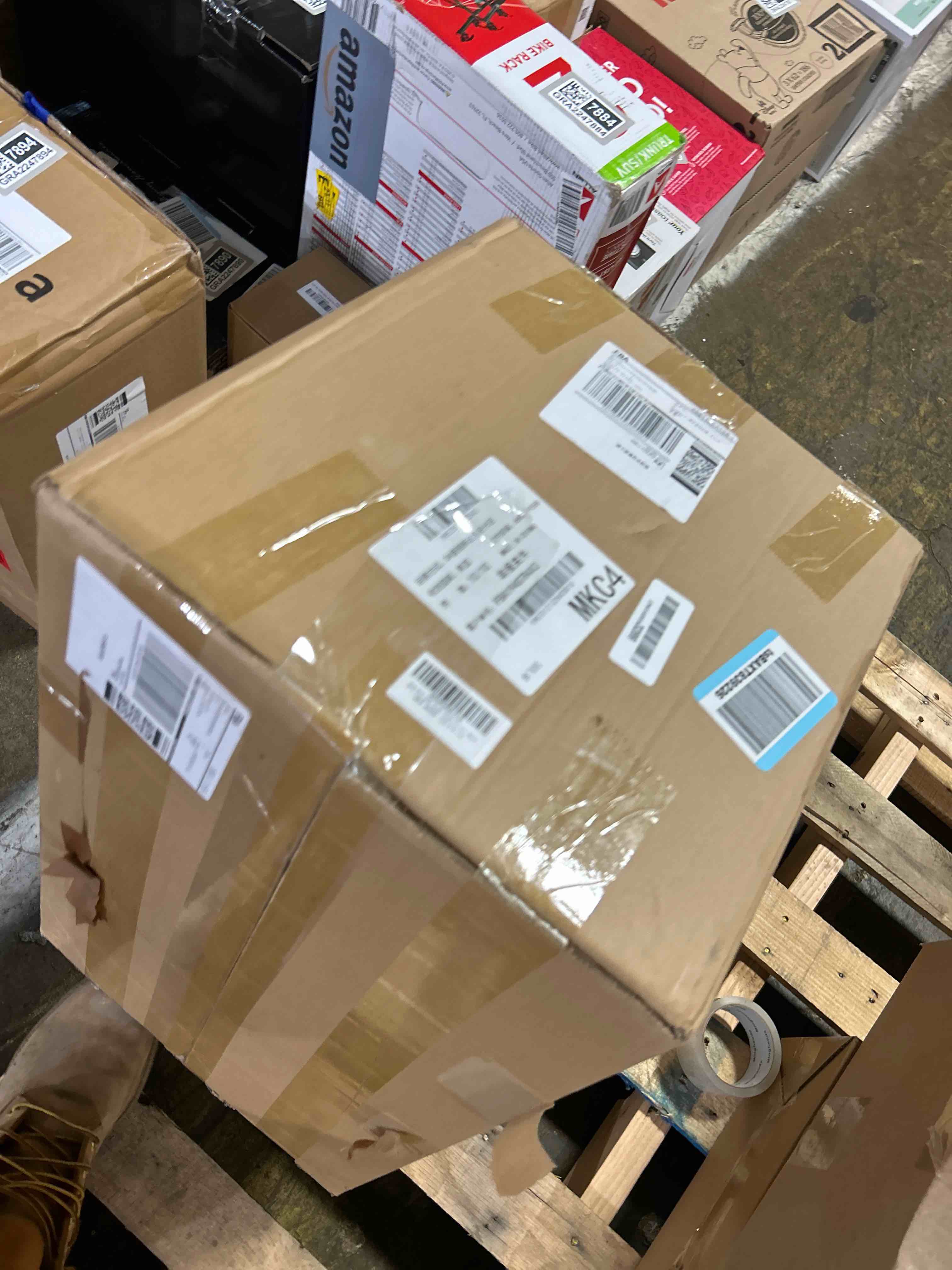 Condition photo showing New/Like New for 204Pcs Foam Glow Sticks Bulk,Foam Light up Sticks with 3 Modes Colorful Flashing,Light up Foam Sticks,Glow Sticks for Wedding,Glow in The Dark foam Sticks for Wedding, Multi-Item Party Favor Packs 204Pcs-Foam glow sticks