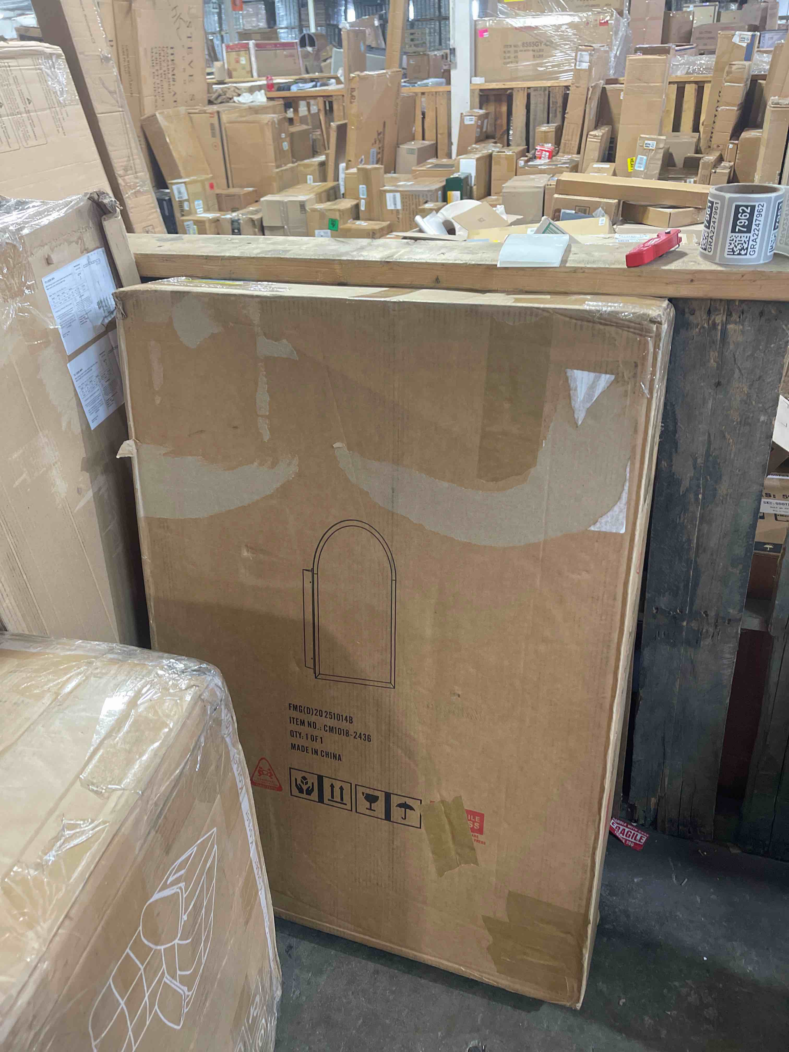 Condition photo showing New/Like New for HESONTH 24x36 Inch Arched Bathroom Medicine Cabinet, Frameless Mirror Storage with Modern Cabinet Storage, Removable Shelves, Rust-Resistant White Wall Mounted Vanity CM1018-2436