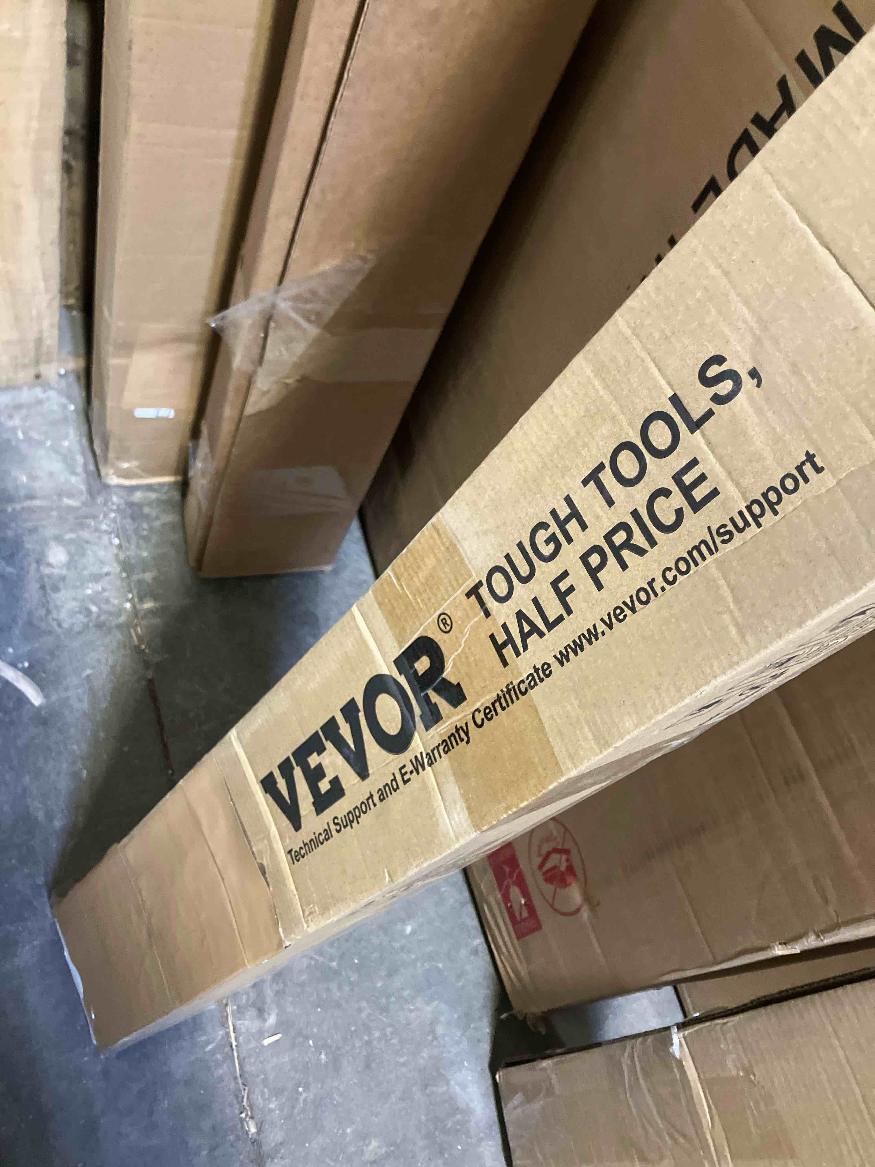 https://s3.amazonaws.com/lotting-images-prod/phillipi/GRA2320469_1743179078838.jpeg