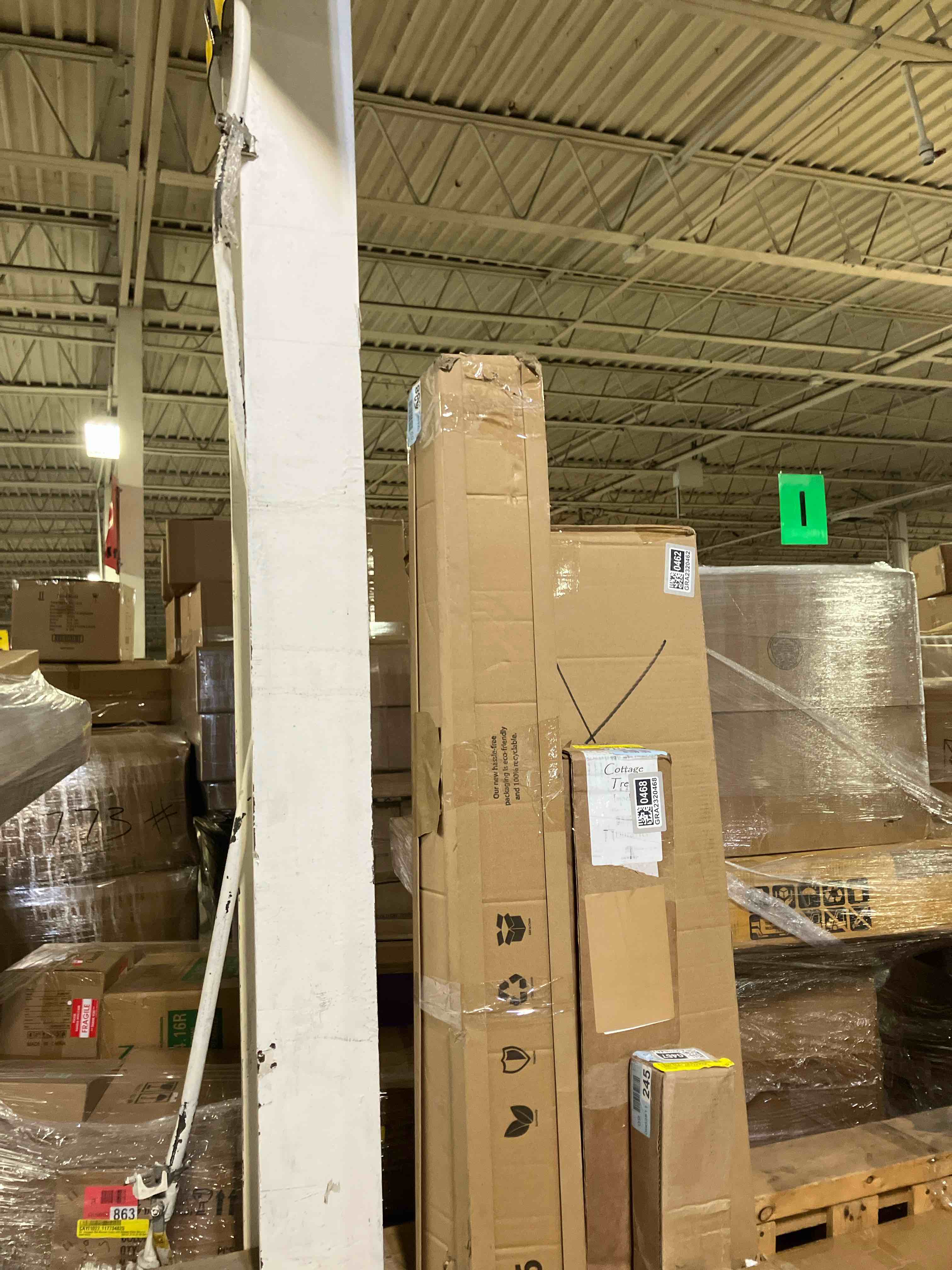 https://s3.amazonaws.com/lotting-images-prod/phillipi/GRA2320472_1743179650133.jpeg