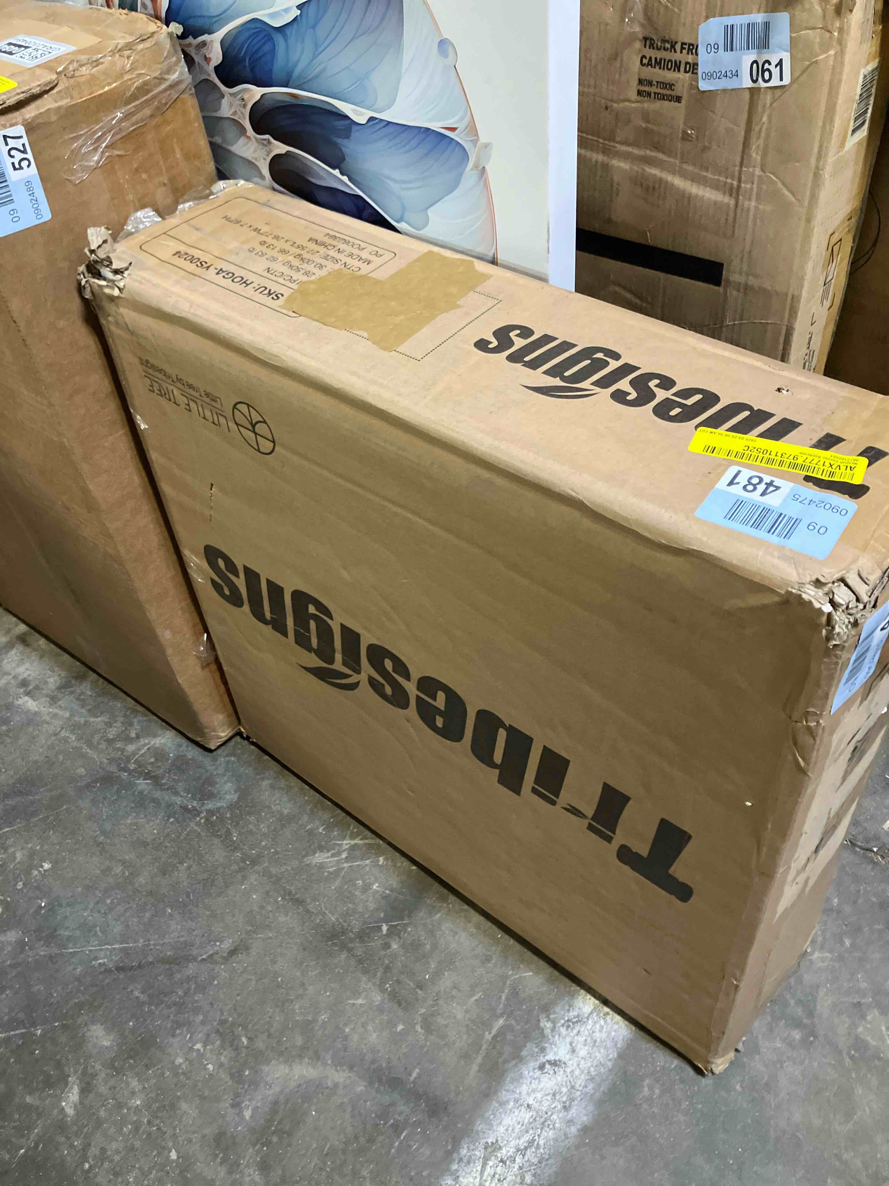 https://s3.amazonaws.com/lotting-images-prod/phillipi/GRA2320485_1743180647657.jpeg