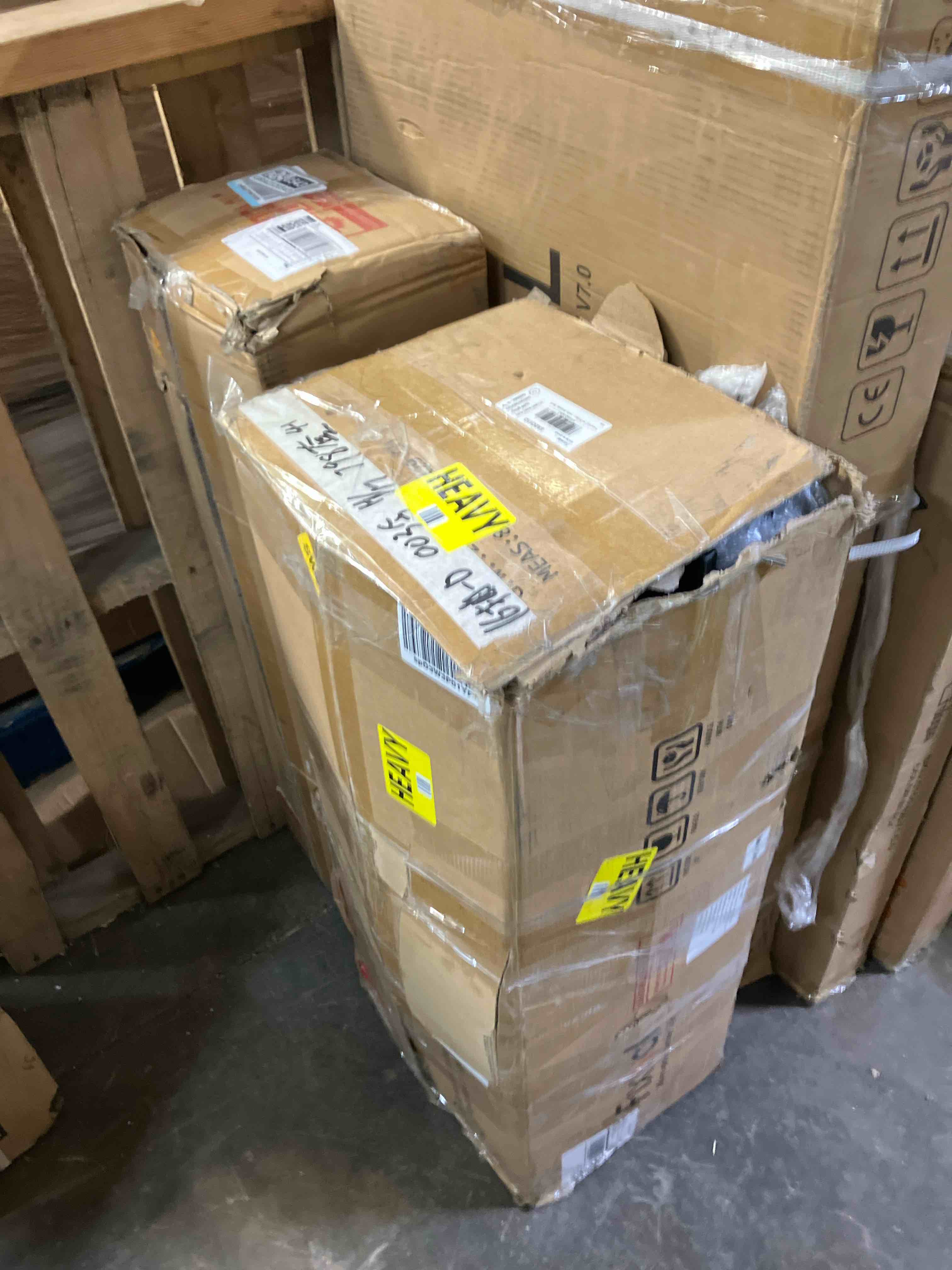 https://s3.amazonaws.com/lotting-images-prod/phillipi/GRA2320544_1743191511895.jpeg