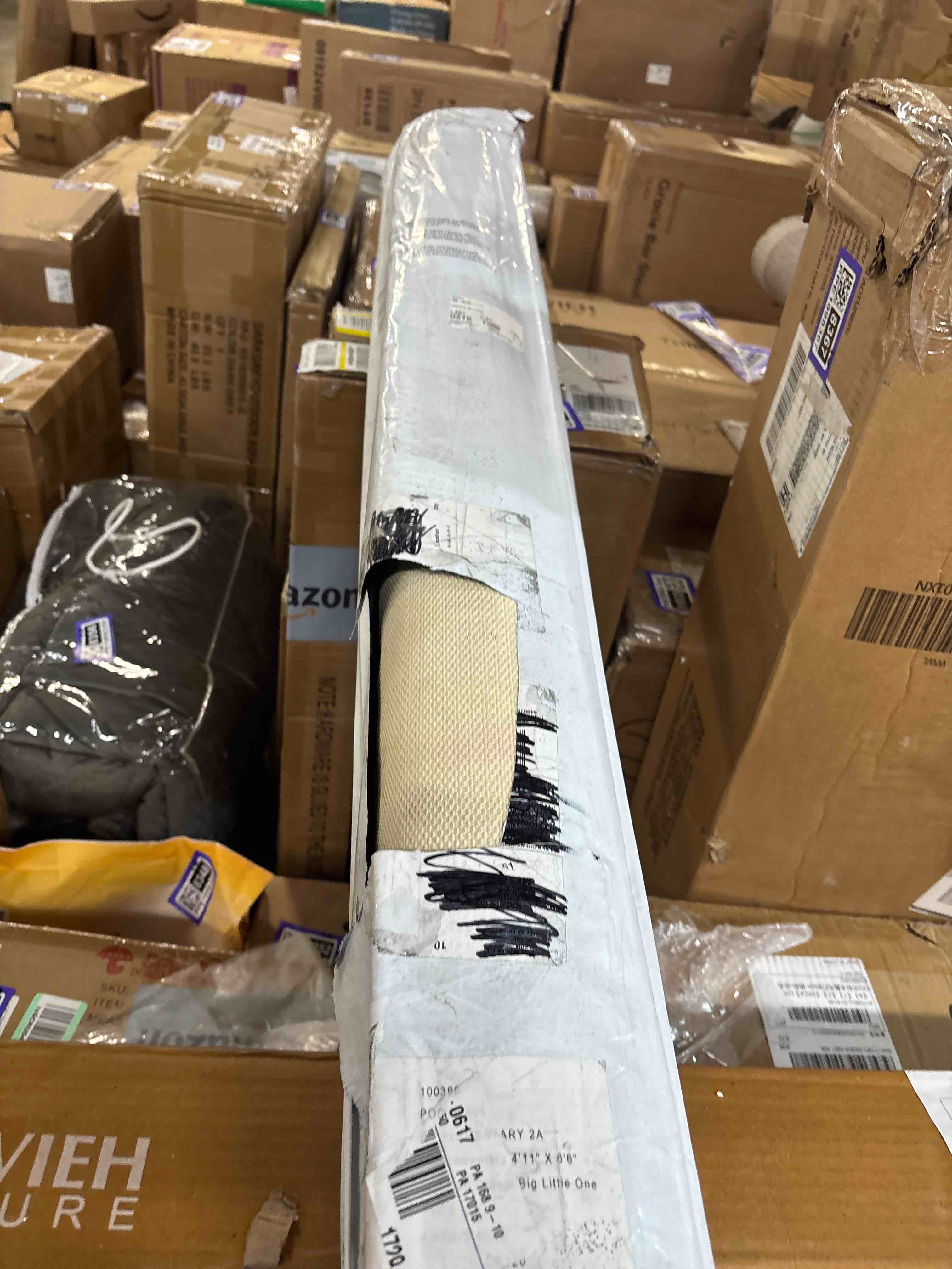 https://s3.amazonaws.com/lotting-images-prod/phillipi/GRA2320629_1743194484666.jpeg