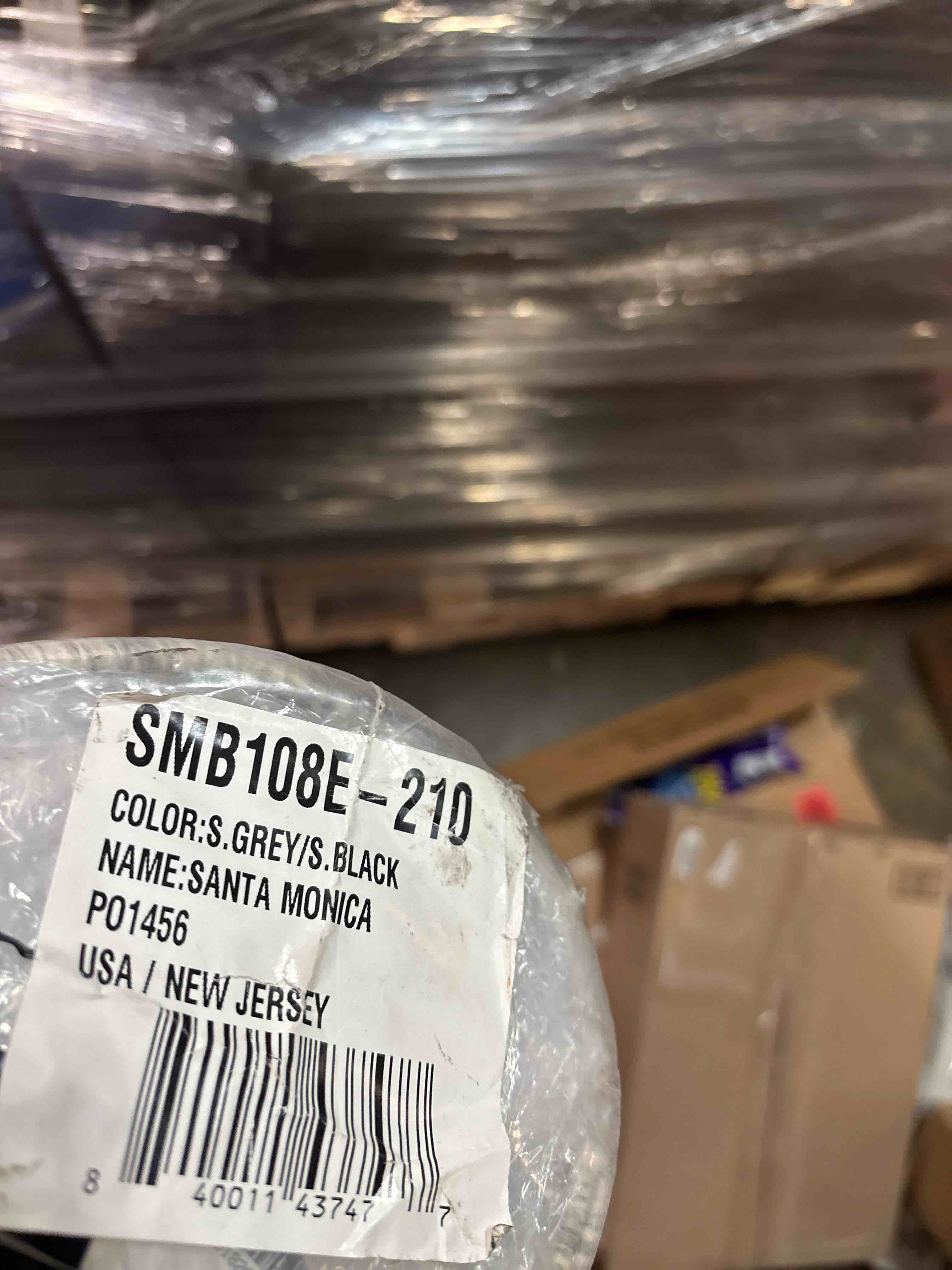 https://s3.amazonaws.com/lotting-images-prod/phillipi/GRA2320634_1743193632260.jpeg