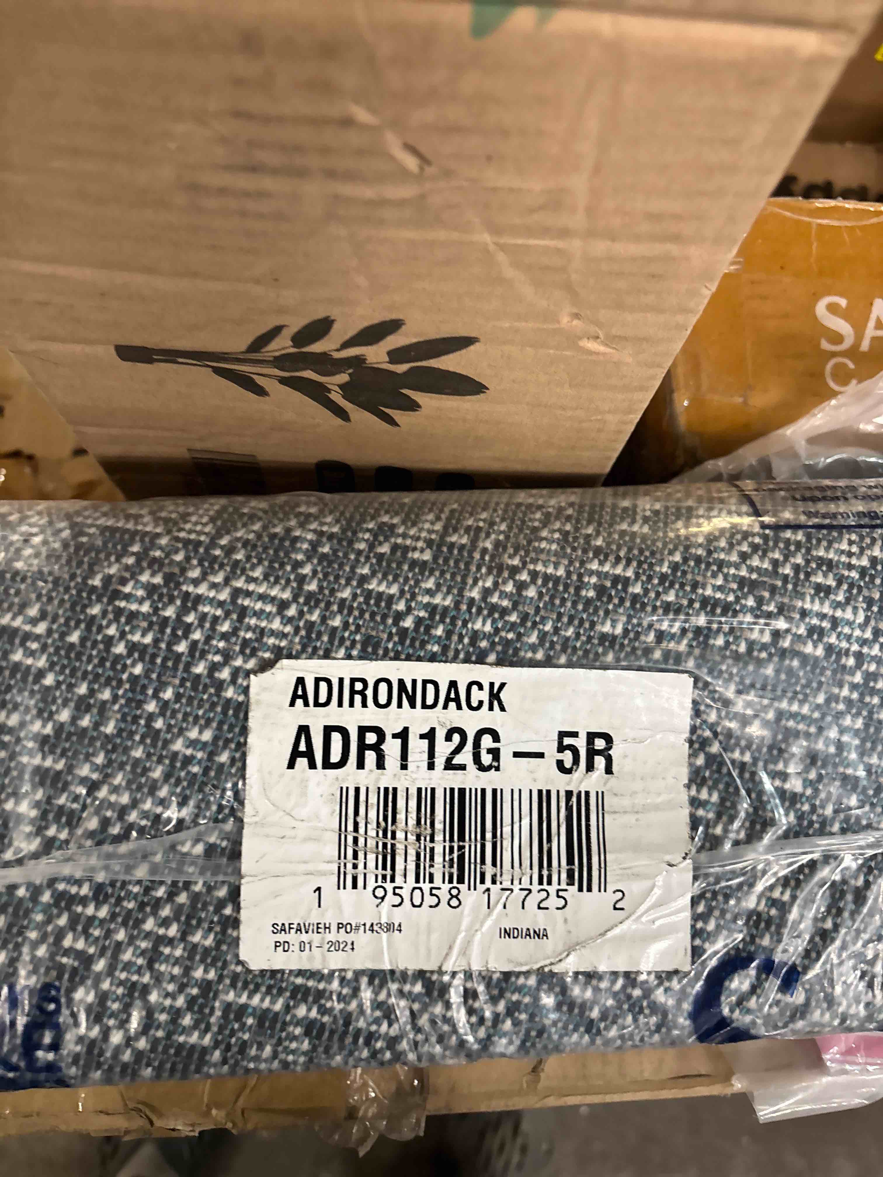 https://s3.amazonaws.com/lotting-images-prod/phillipi/GRA2320651_1743190638464.jpeg