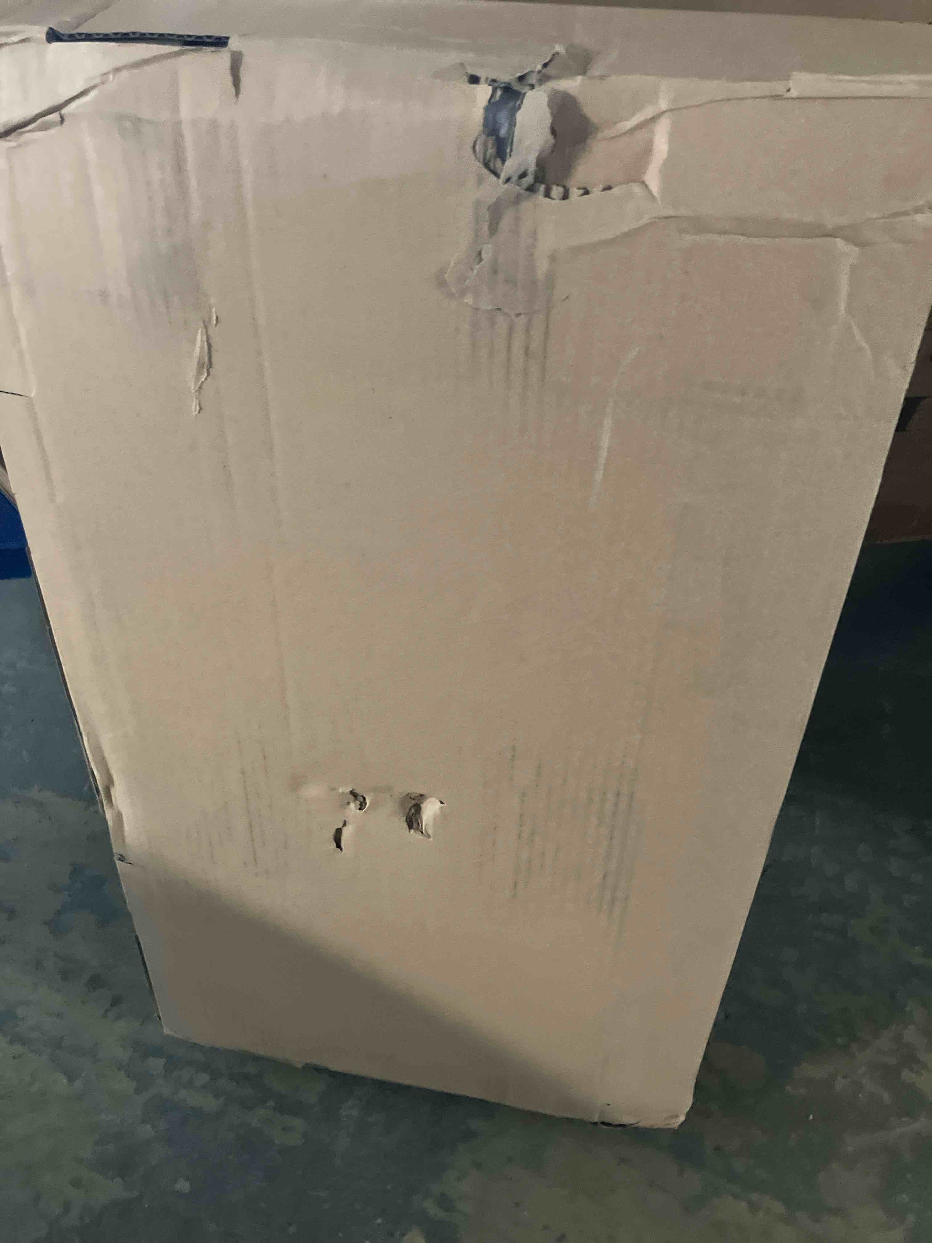 https://s3.amazonaws.com/lotting-images-prod/phillipi/GRA2321713_1744648576338.jpeg