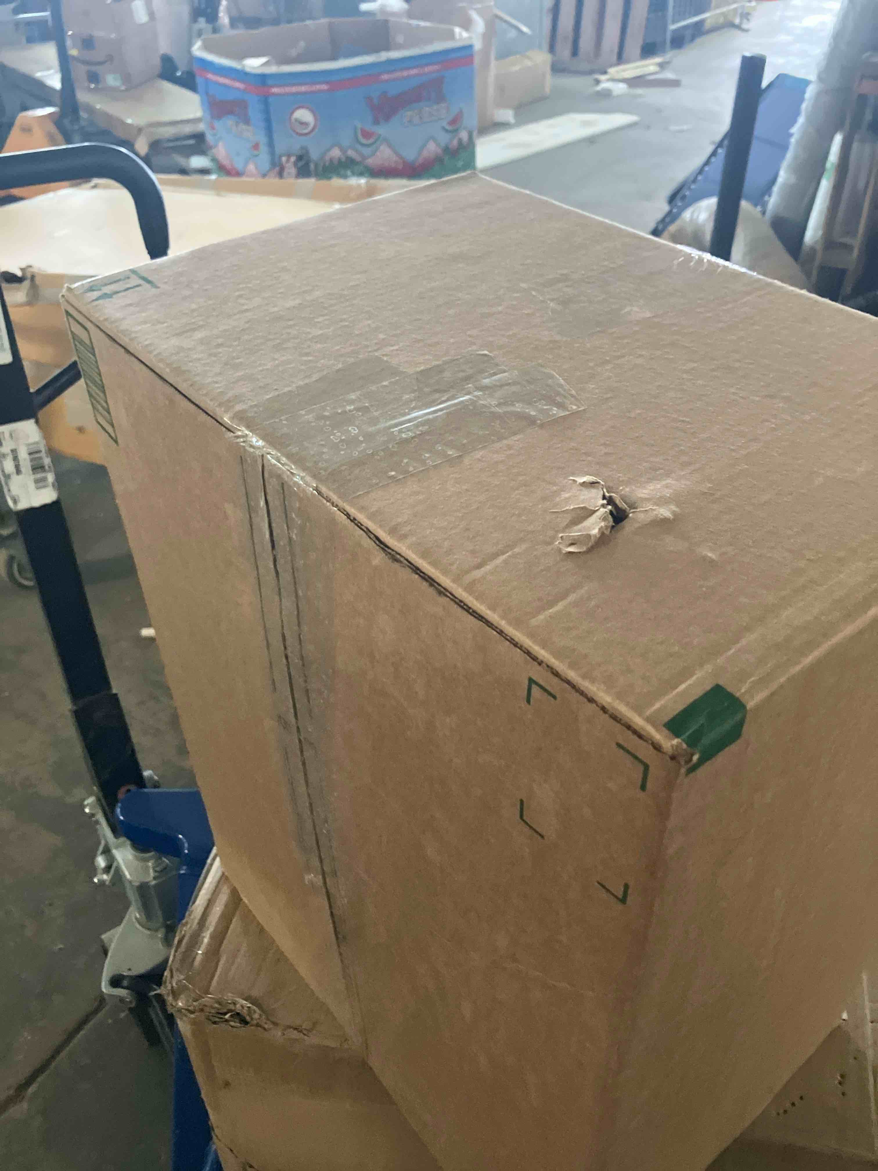 https://s3.amazonaws.com/lotting-images-prod/phillipi/GRA2321727_1744654793901.jpeg