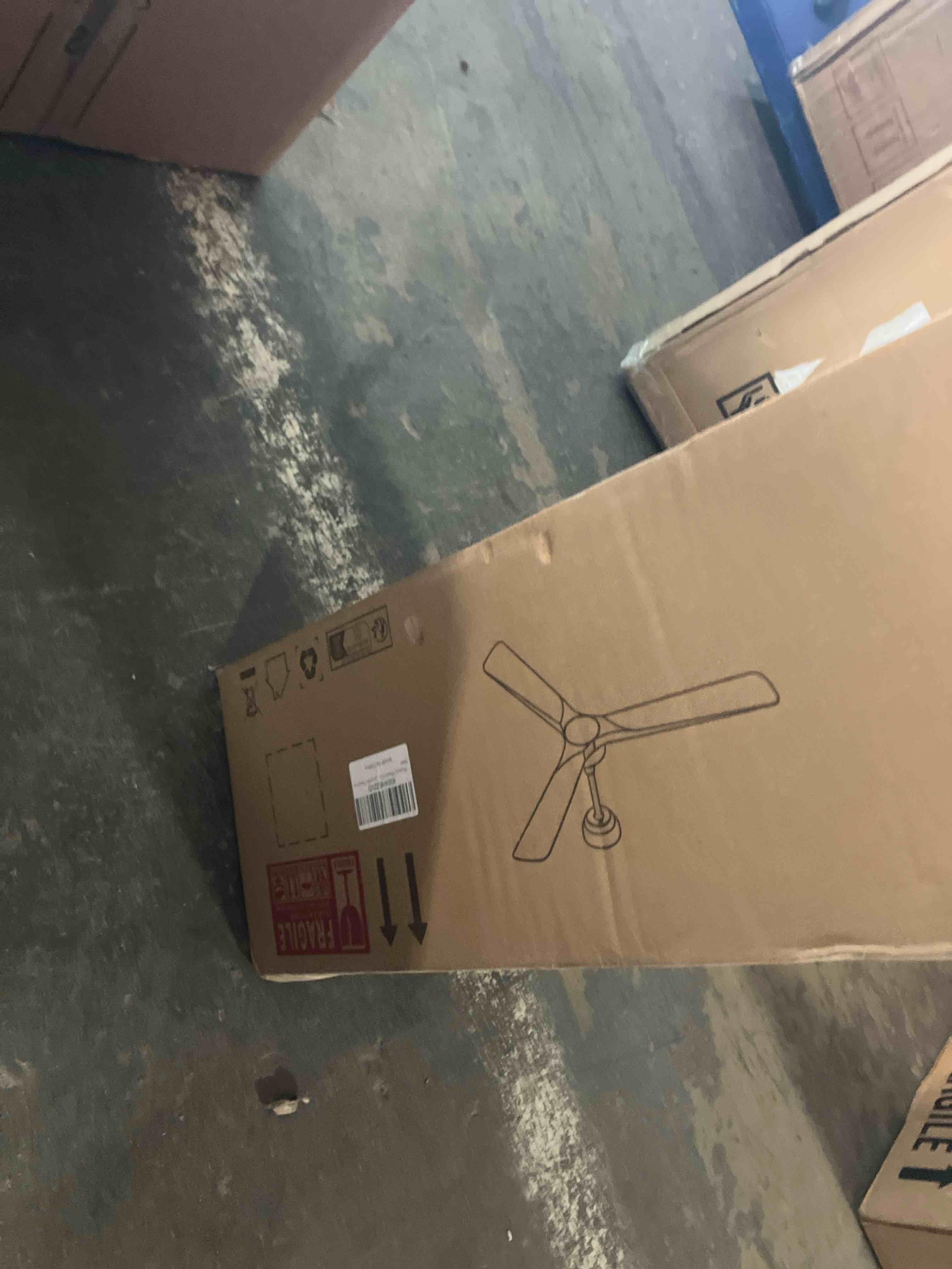https://s3.amazonaws.com/lotting-images-prod/phillipi/GRA2321741_1744656532357.jpeg