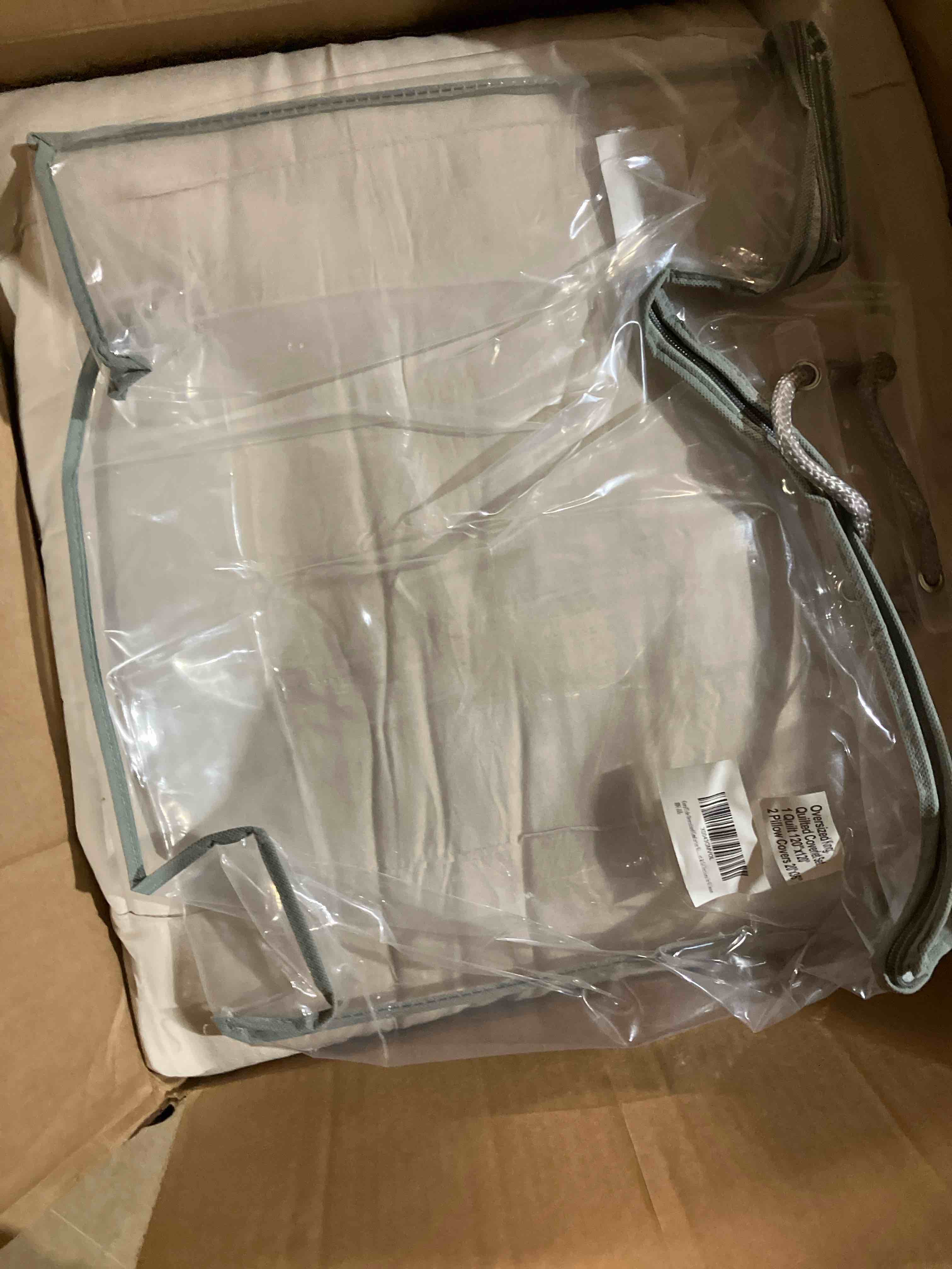 https://s3.amazonaws.com/lotting-images-prod/phillipi/GRA2322036_1744721988184.jpeg