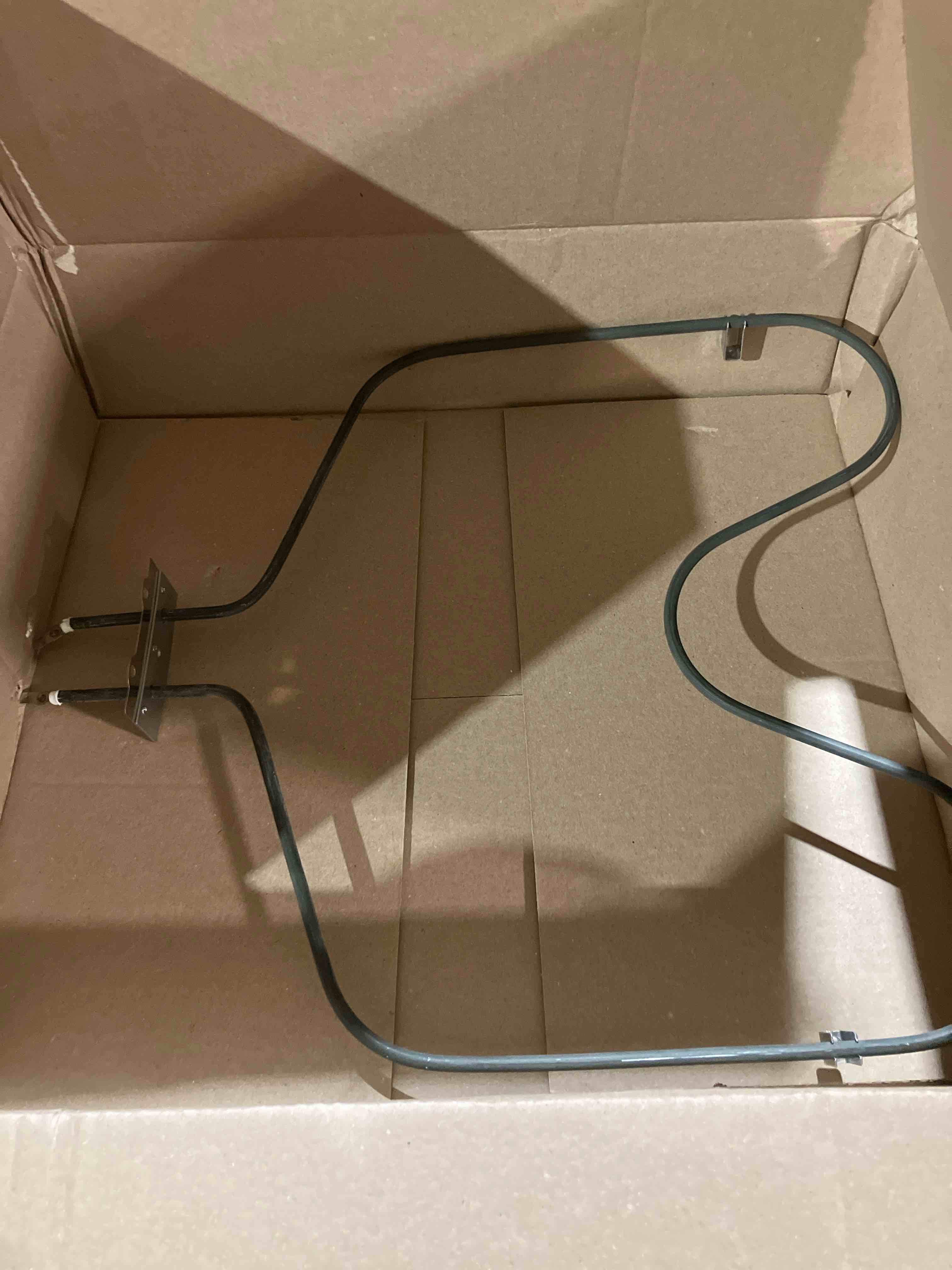 https://s3.amazonaws.com/lotting-images-prod/phillipi/GRA2322047_1744720227418.jpeg