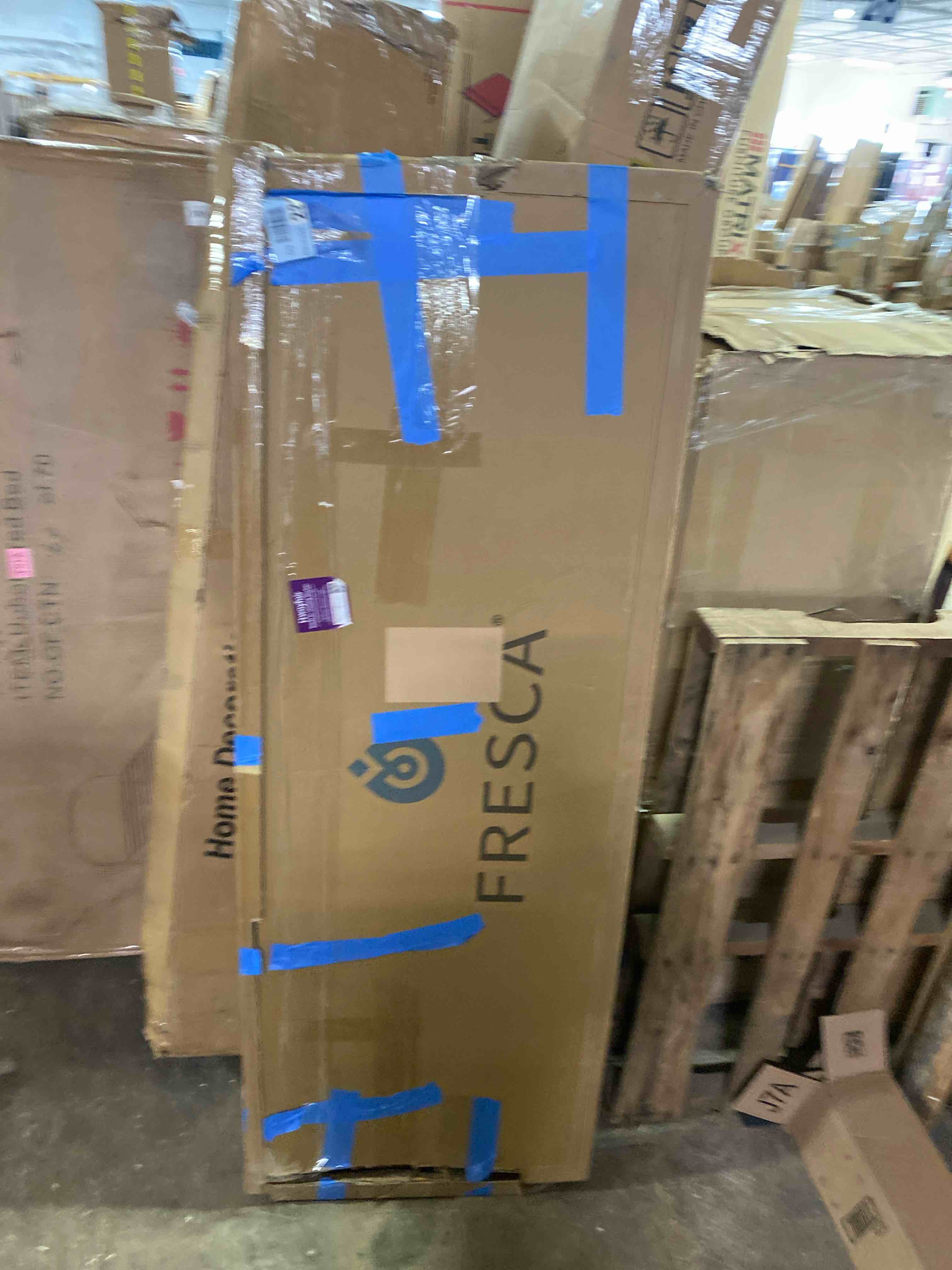 https://s3.amazonaws.com/lotting-images-prod/phillipi/GRA2322187_1744999413263.jpeg
