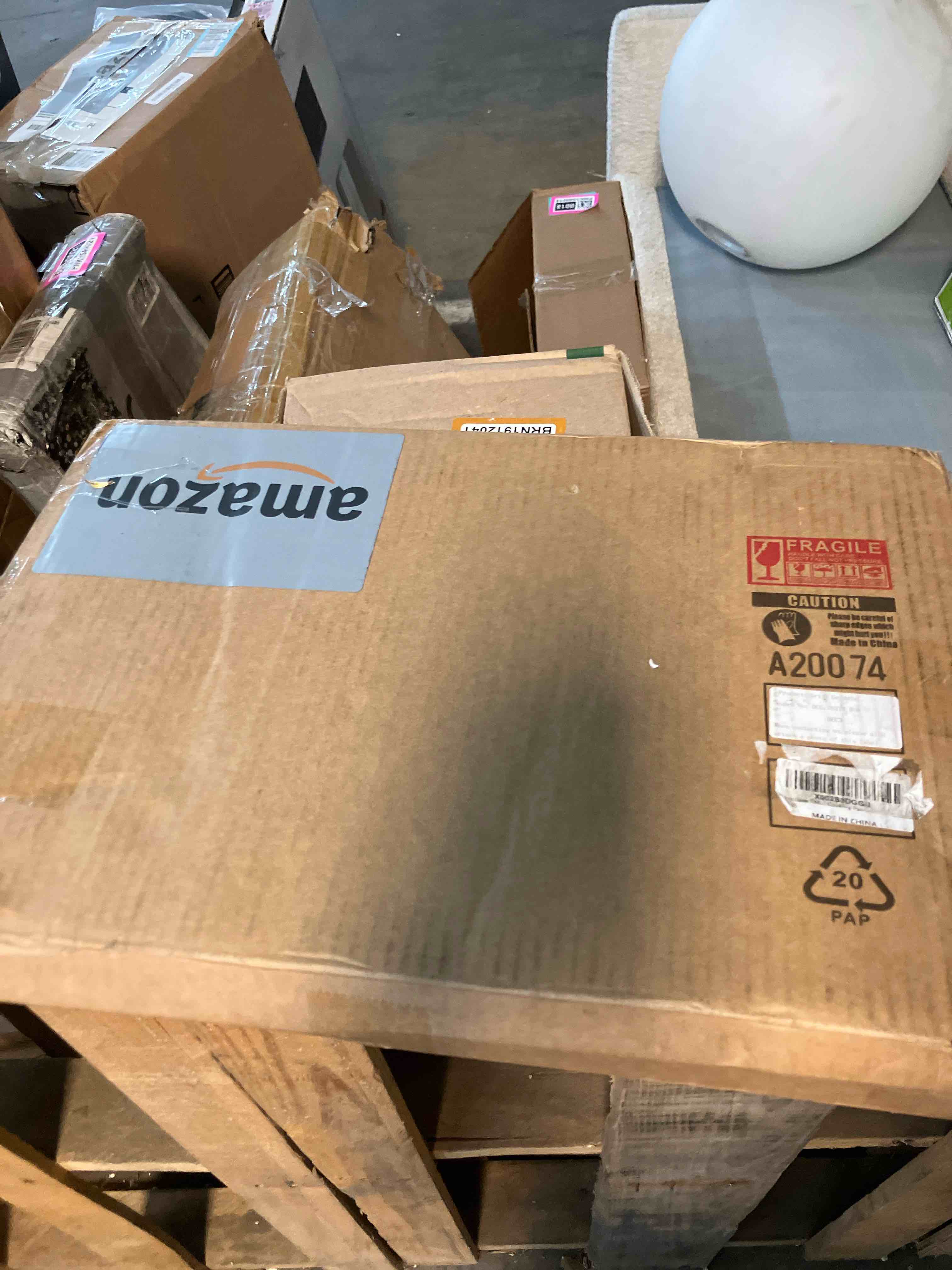 https://s3.amazonaws.com/lotting-images-prod/phillipi/GRA2323018_1755097223178.jpeg