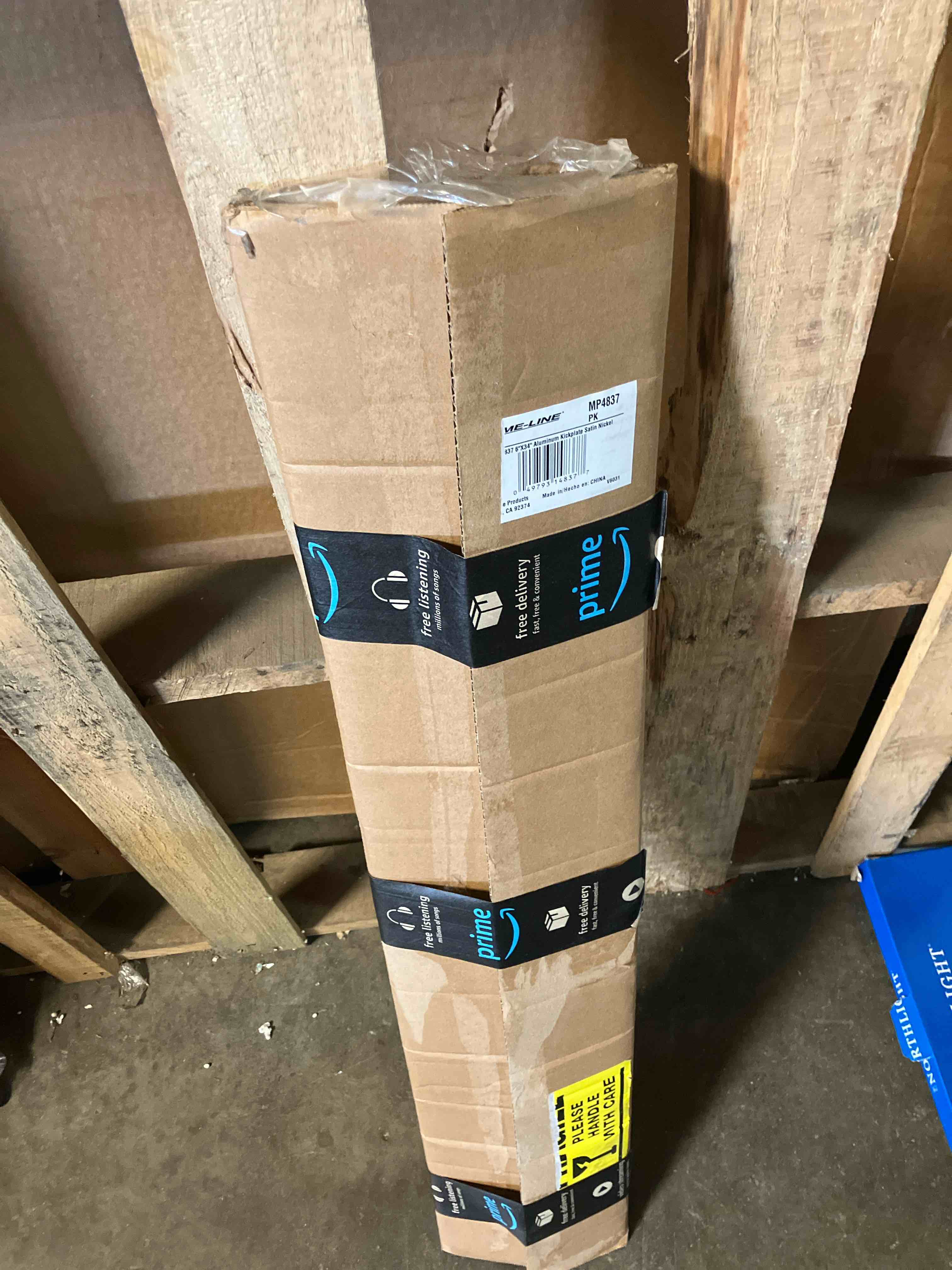 https://s3.amazonaws.com/lotting-images-prod/phillipi/GRA2323104_1755179413879.jpeg