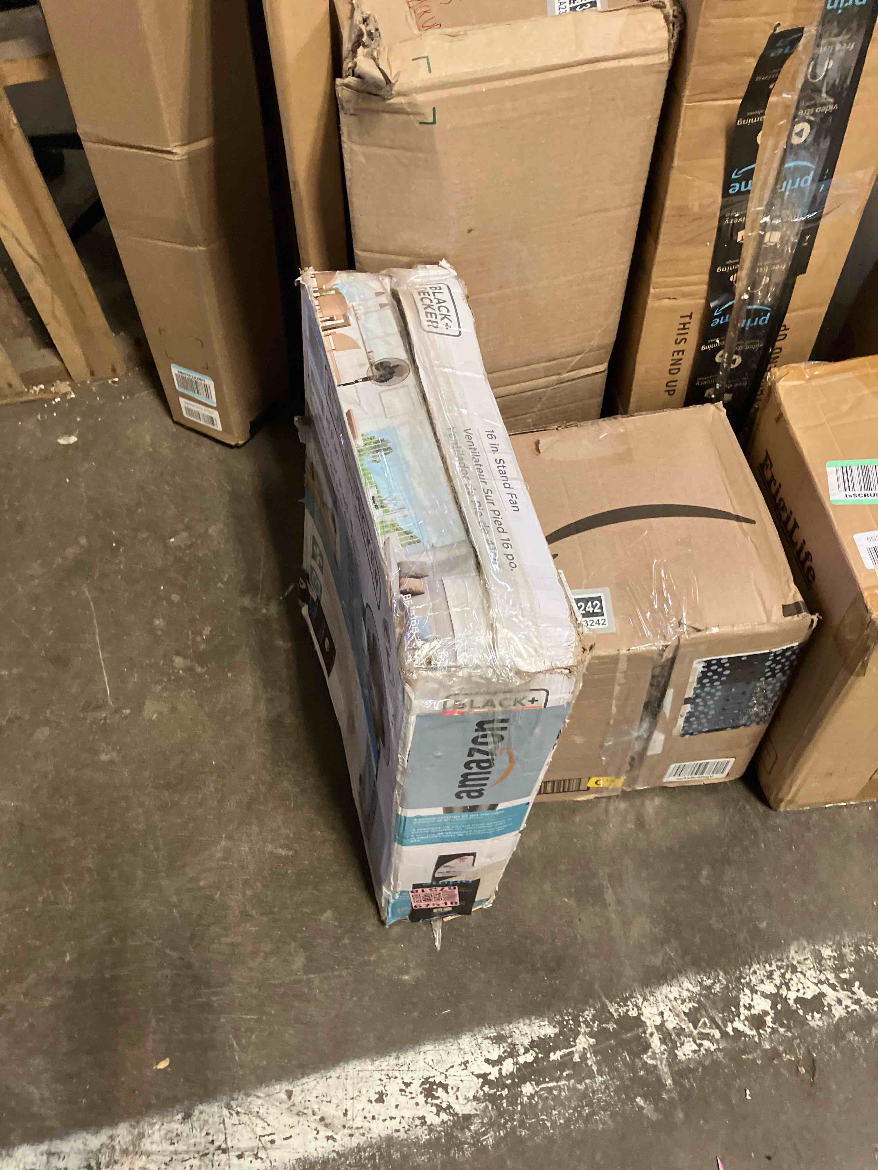 https://s3.amazonaws.com/lotting-images-prod/phillipi/GRA2323239_1755098031405.jpeg
